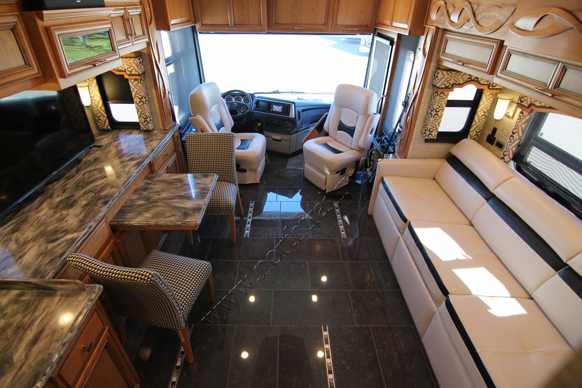 New 2018 Newmar Ventana 3407 Class A  For Sale