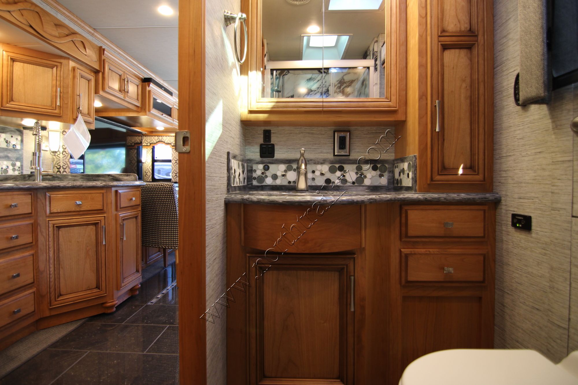 New 2018 Newmar Ventana 3407 Class A  For Sale