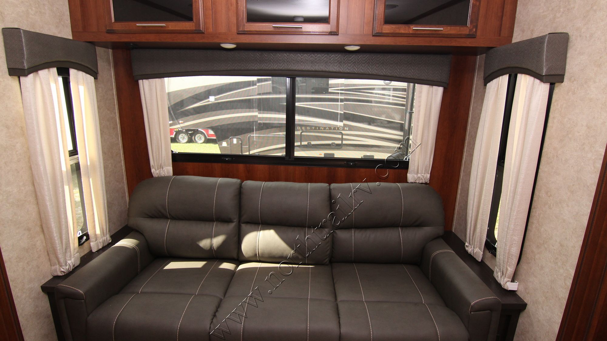 New 2018 Jayco Eagle Ht 28.5RSTS Fifth Wheel  For Sale