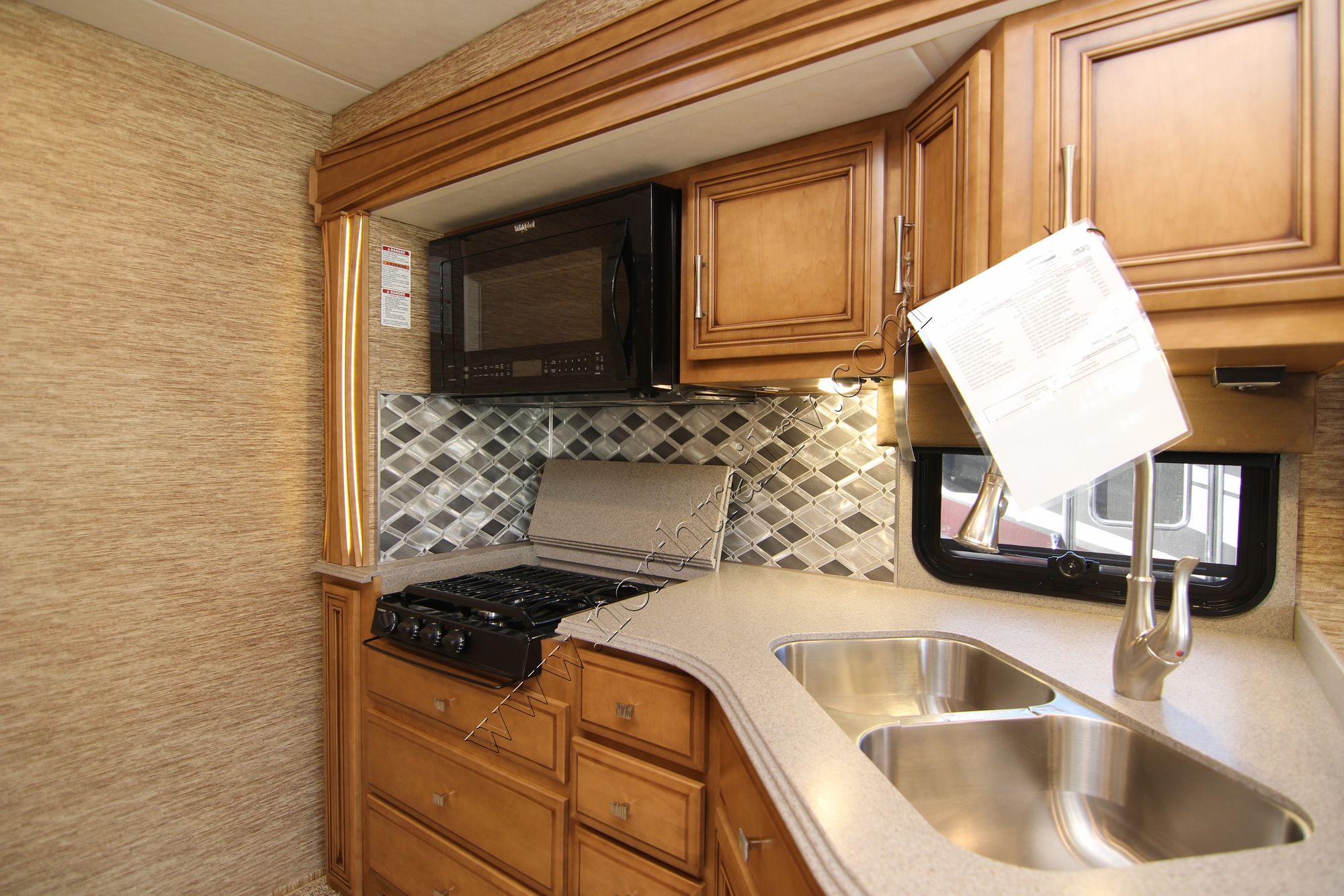 New 2018 Newmar Canyon Star 3716 Class A  For Sale