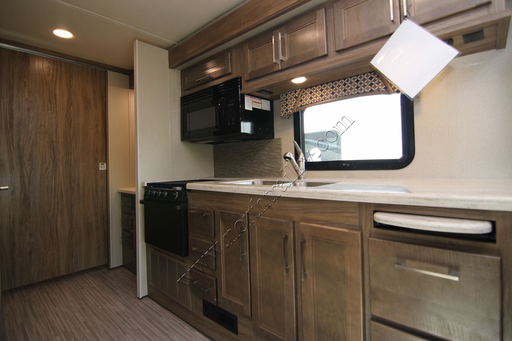 New 2018 Jayco Greyhawk Prestige 30XP Class C  For Sale