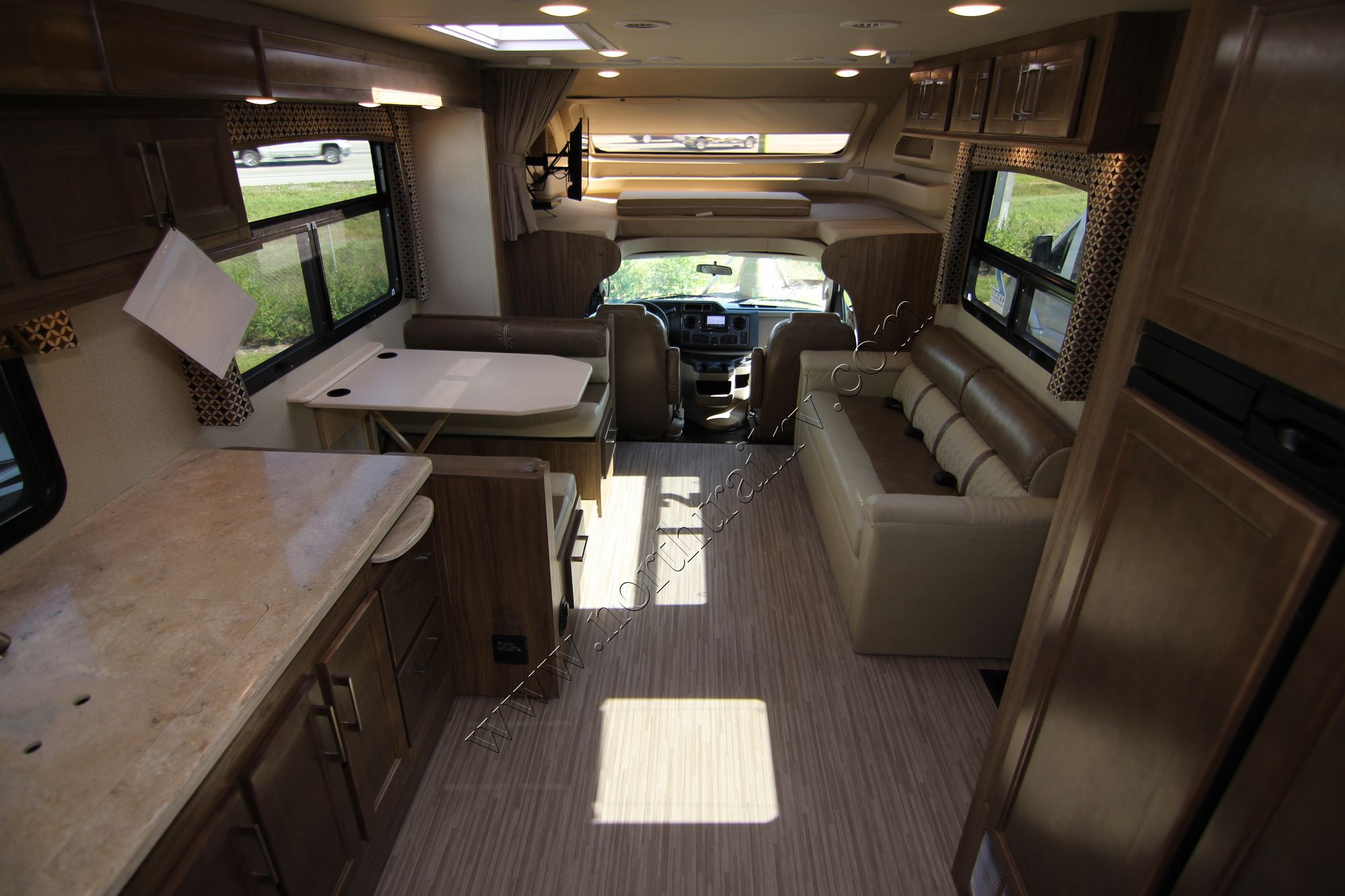 New 2018 Jayco Greyhawk Prestige 30XP Class C  For Sale