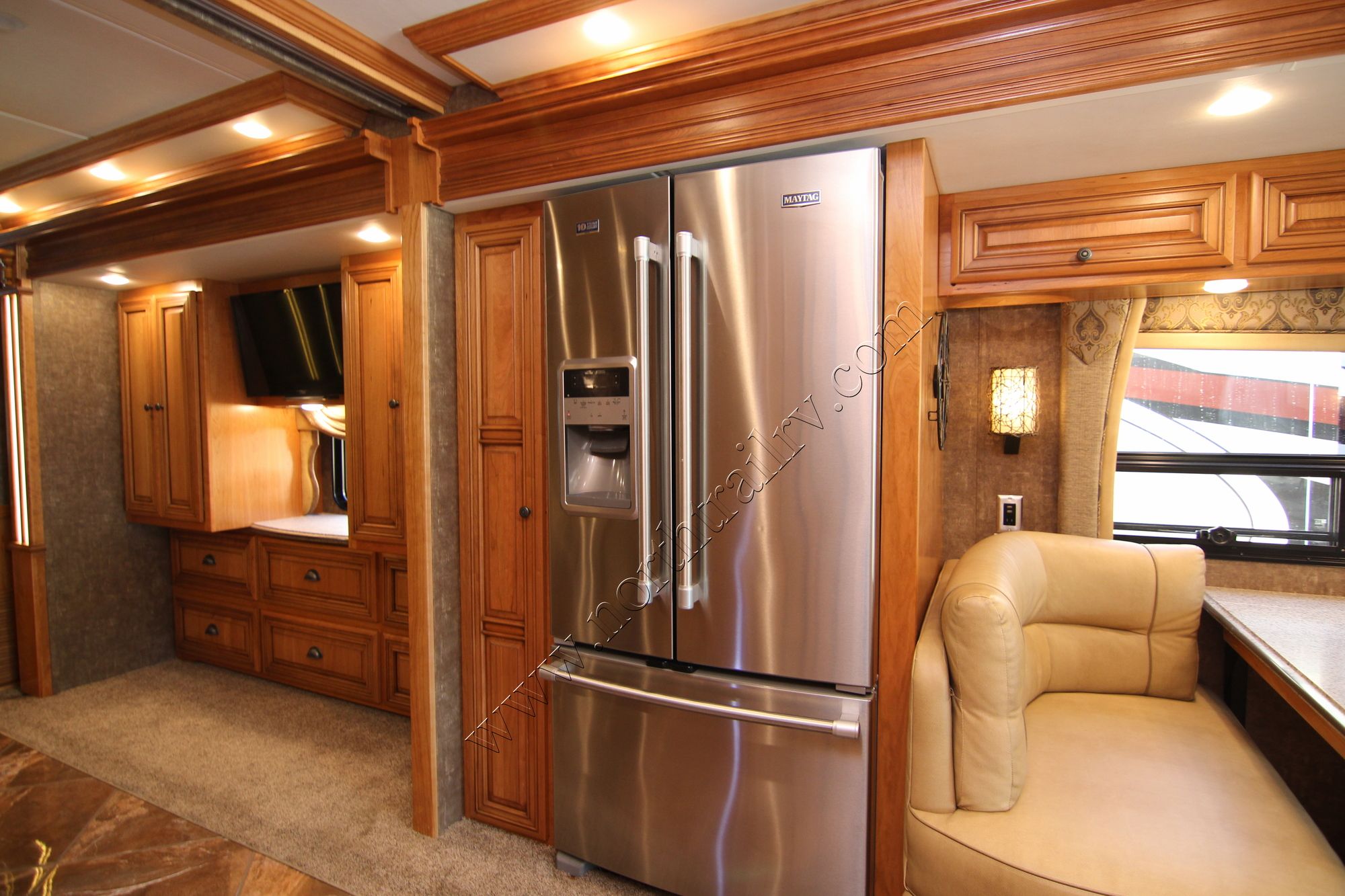 2015 Newmar Dutch Star 4366 Class A Diesel Motorhome ...