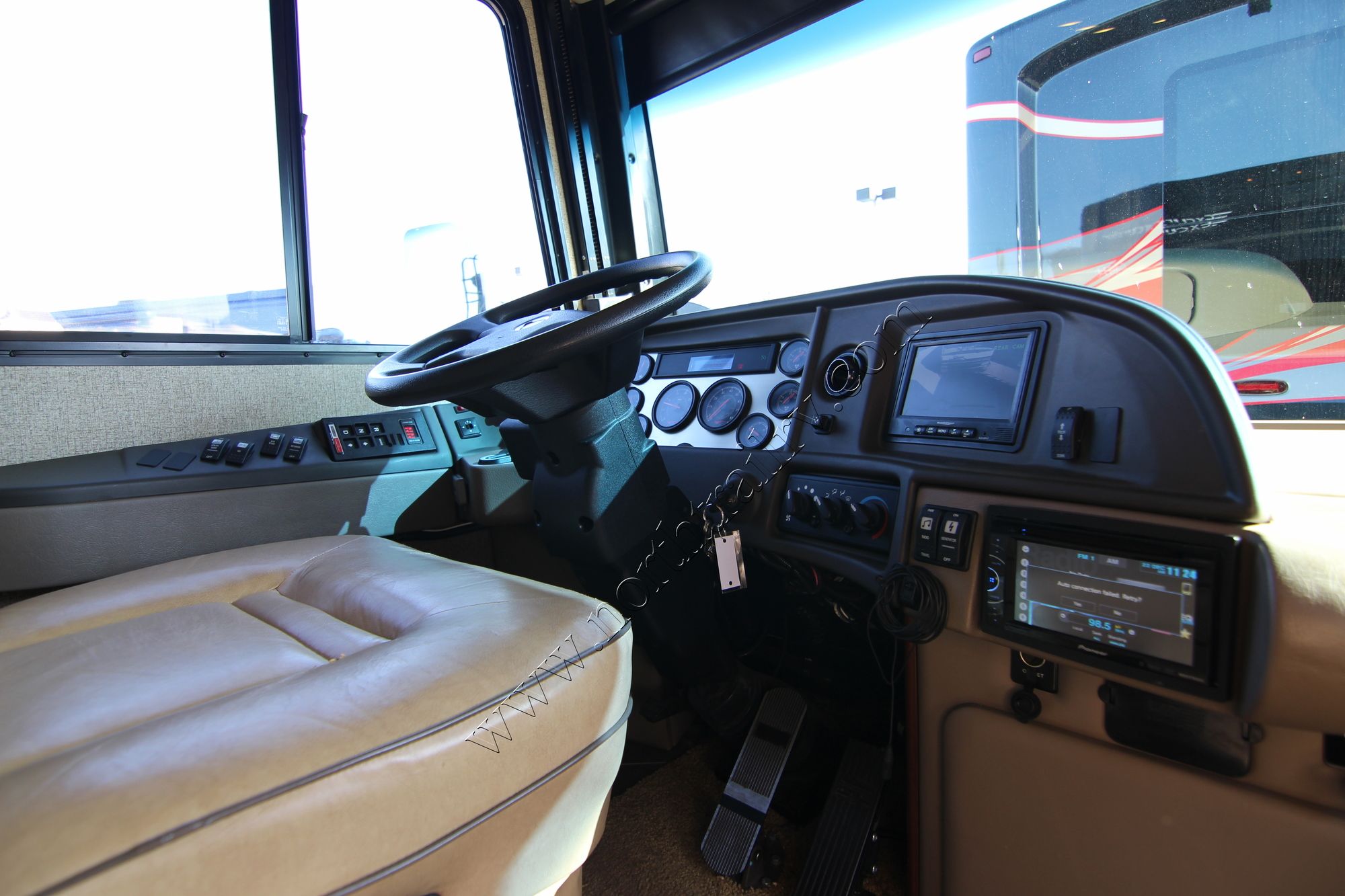 Used 2014 Fleetwood Excursion 35B Class A  For Sale