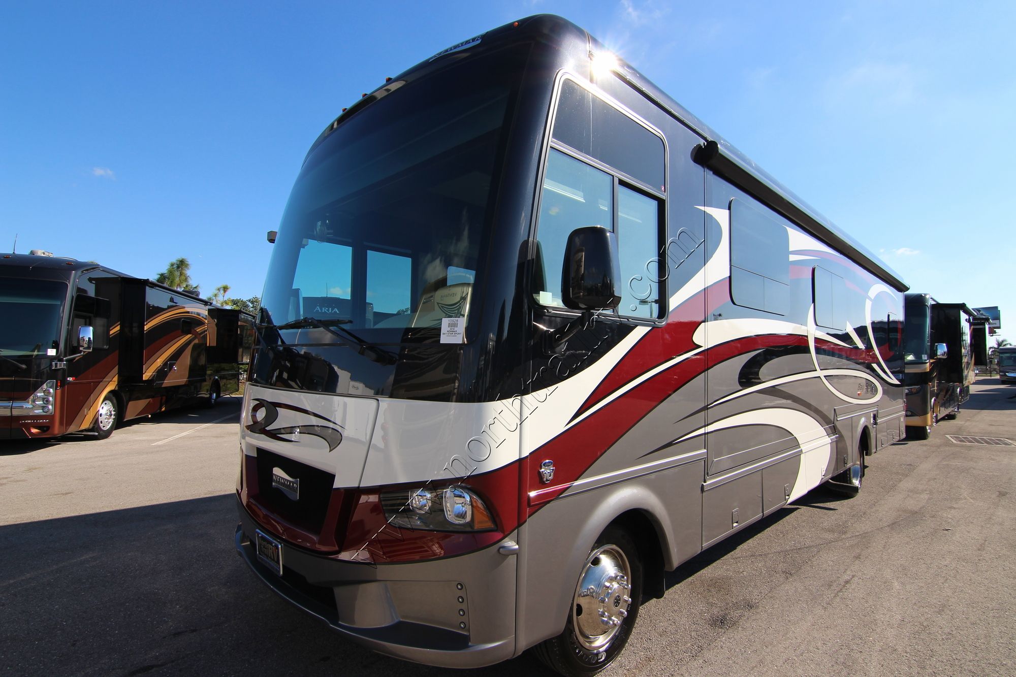 New 2018 Newmar Bay Star Sport 3307 Class A  For Sale