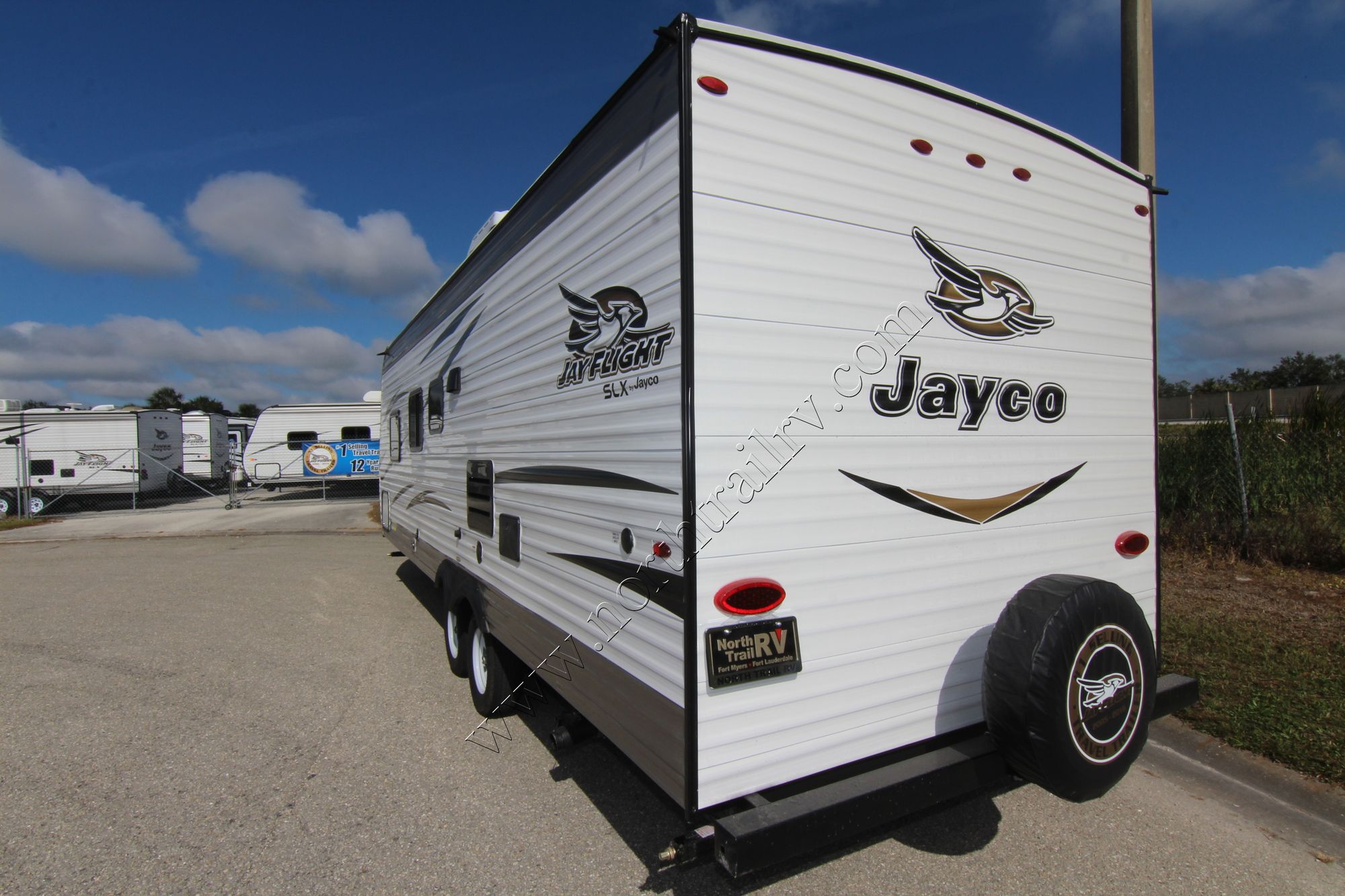 New 2018 Jayco Jay Flight SLX 264BH Travel Trailer  For Sale