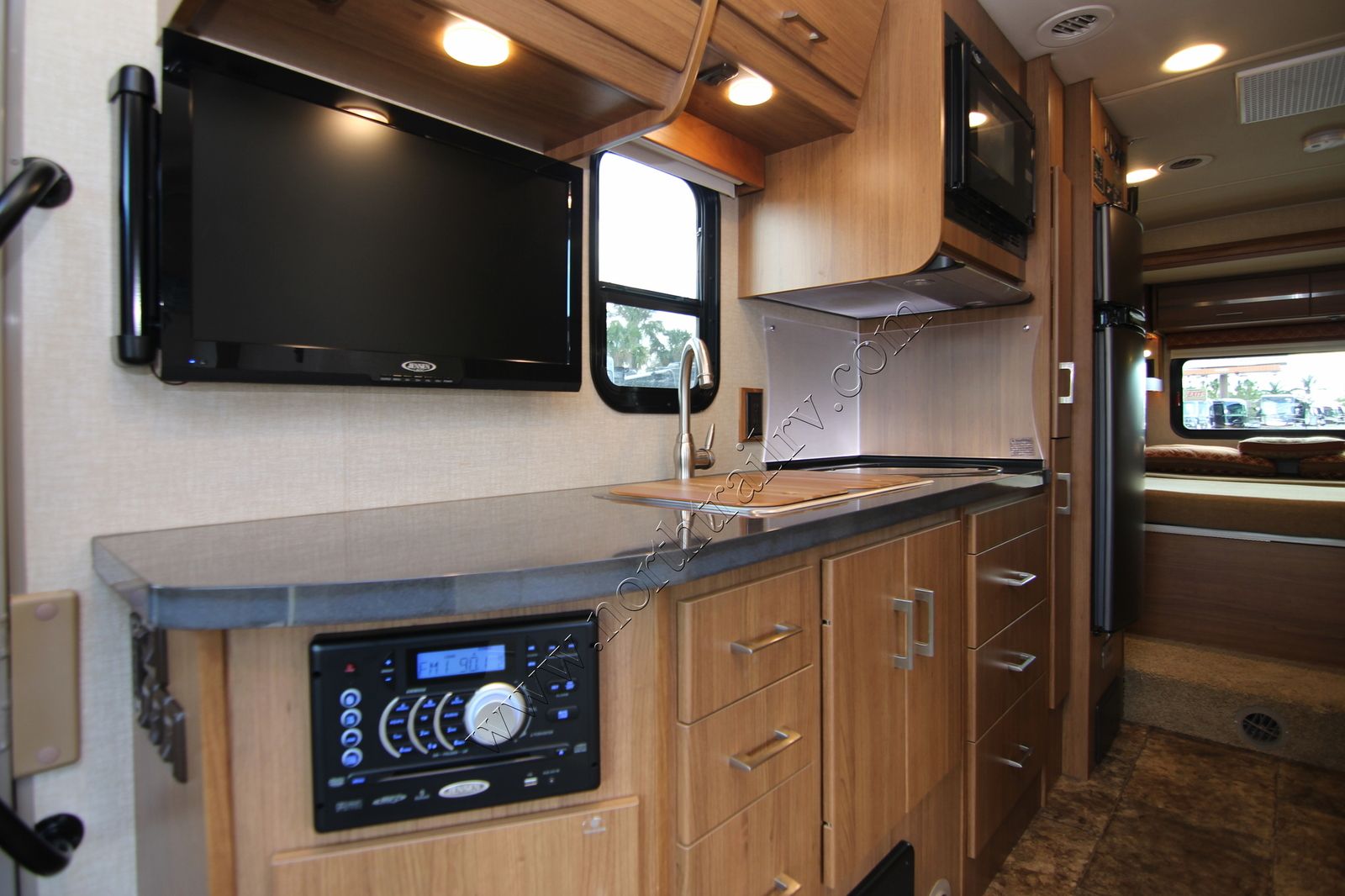 2014 Winnebago View Profile 24g 24G Class C Motorhome (Stock# 10890-1)