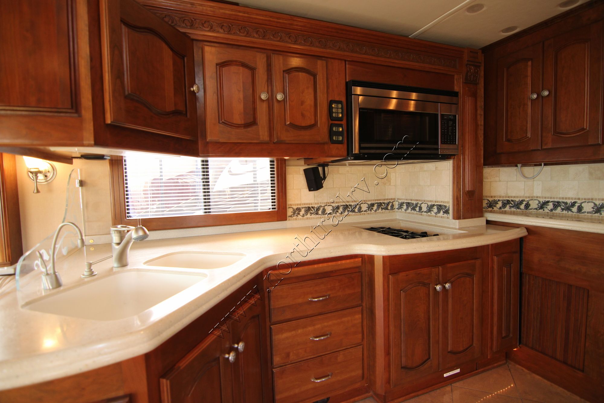 Used 2006 Monaco Signature 45 COMMANDER Class A  For Sale