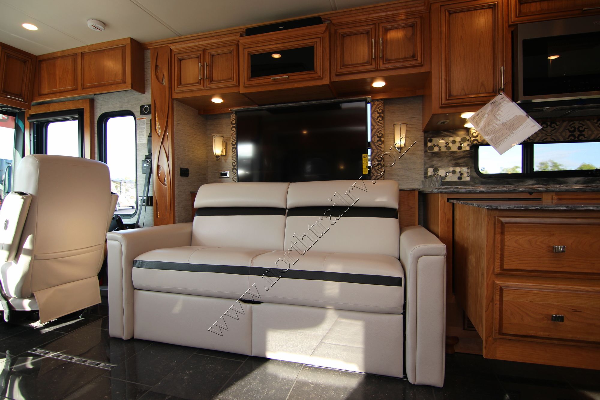 New 2018 Newmar Ventana 4369 Class A  For Sale