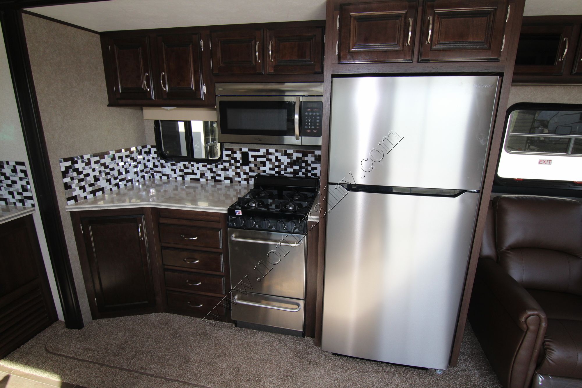 New 2018 Jayco Jay Flightbungalow 40FSDS Travel Trailer  For Sale