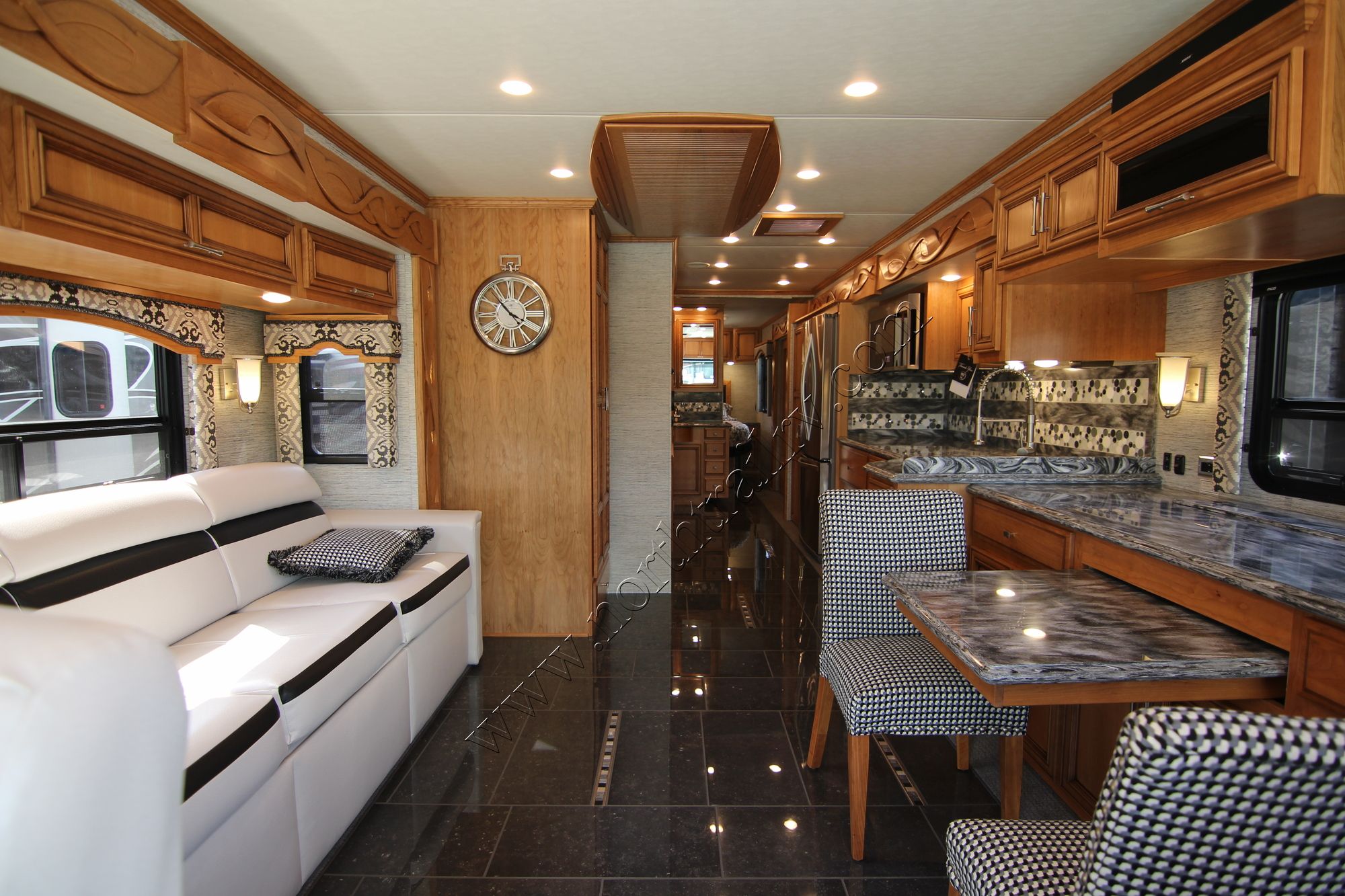 New 2018 Newmar Ventana 4046 Class A  For Sale