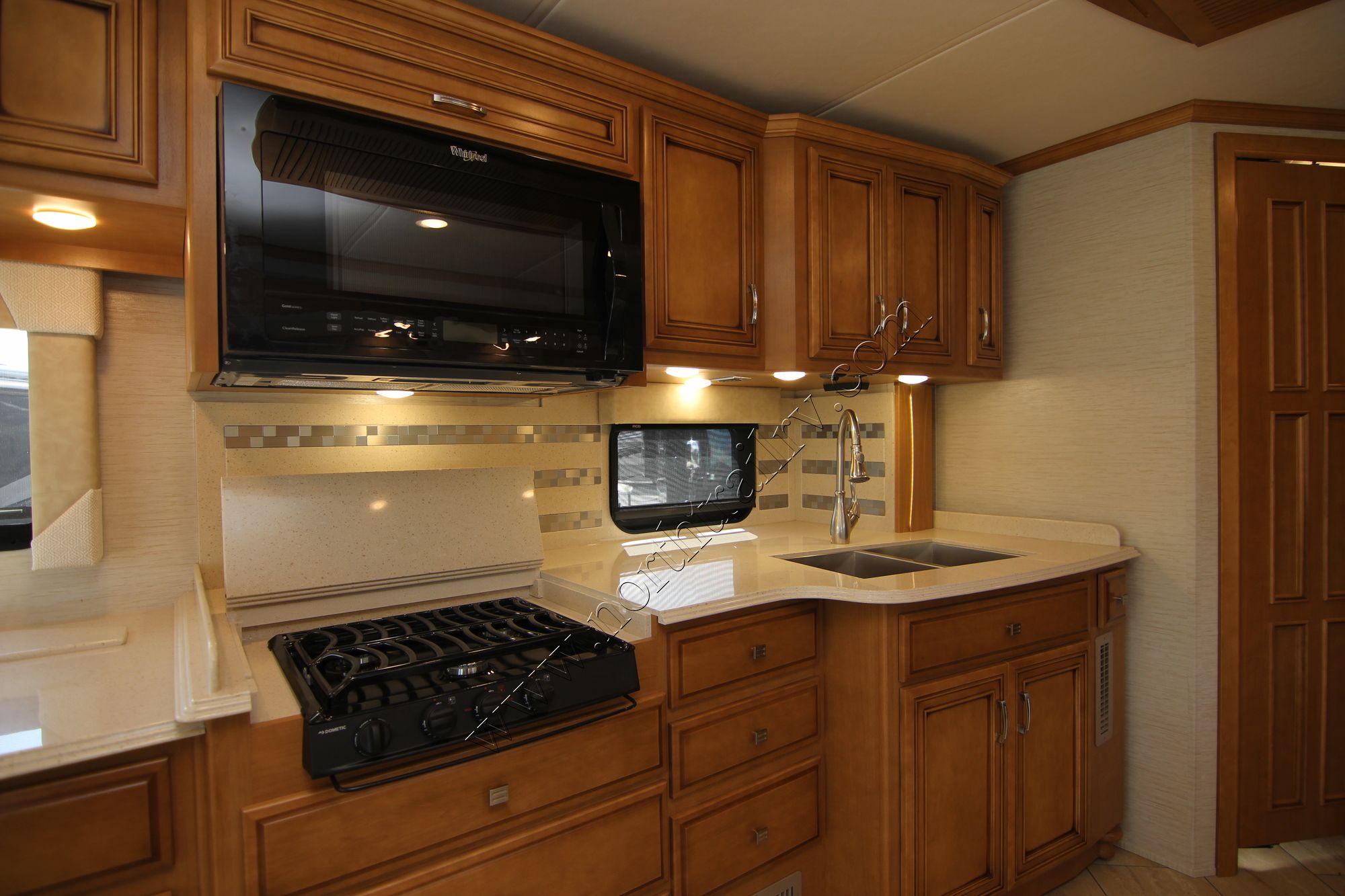 New 2018 Newmar Ventana Le 3709 Class A  For Sale