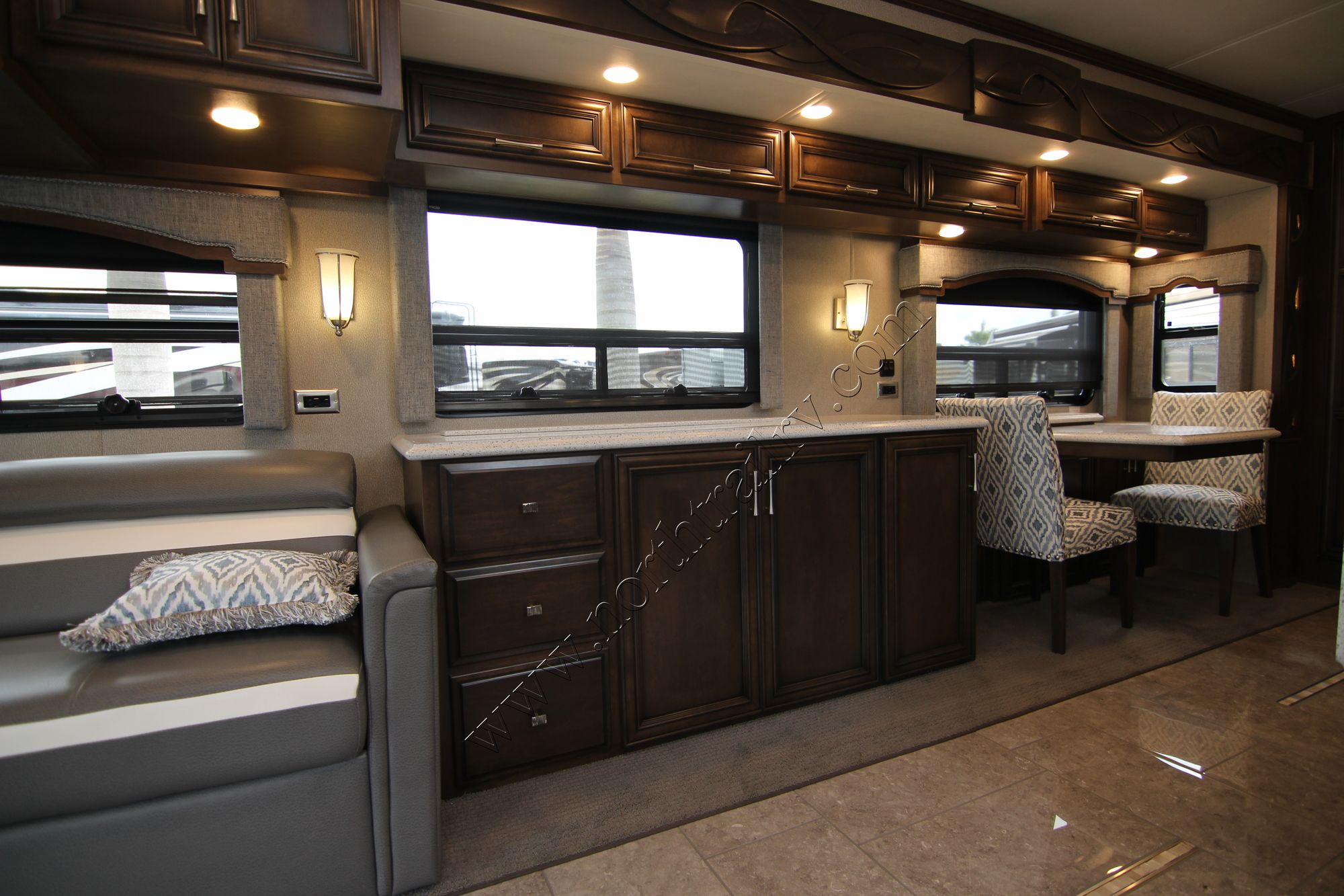 New 2018 Newmar Ventana 4308 Class A  For Sale