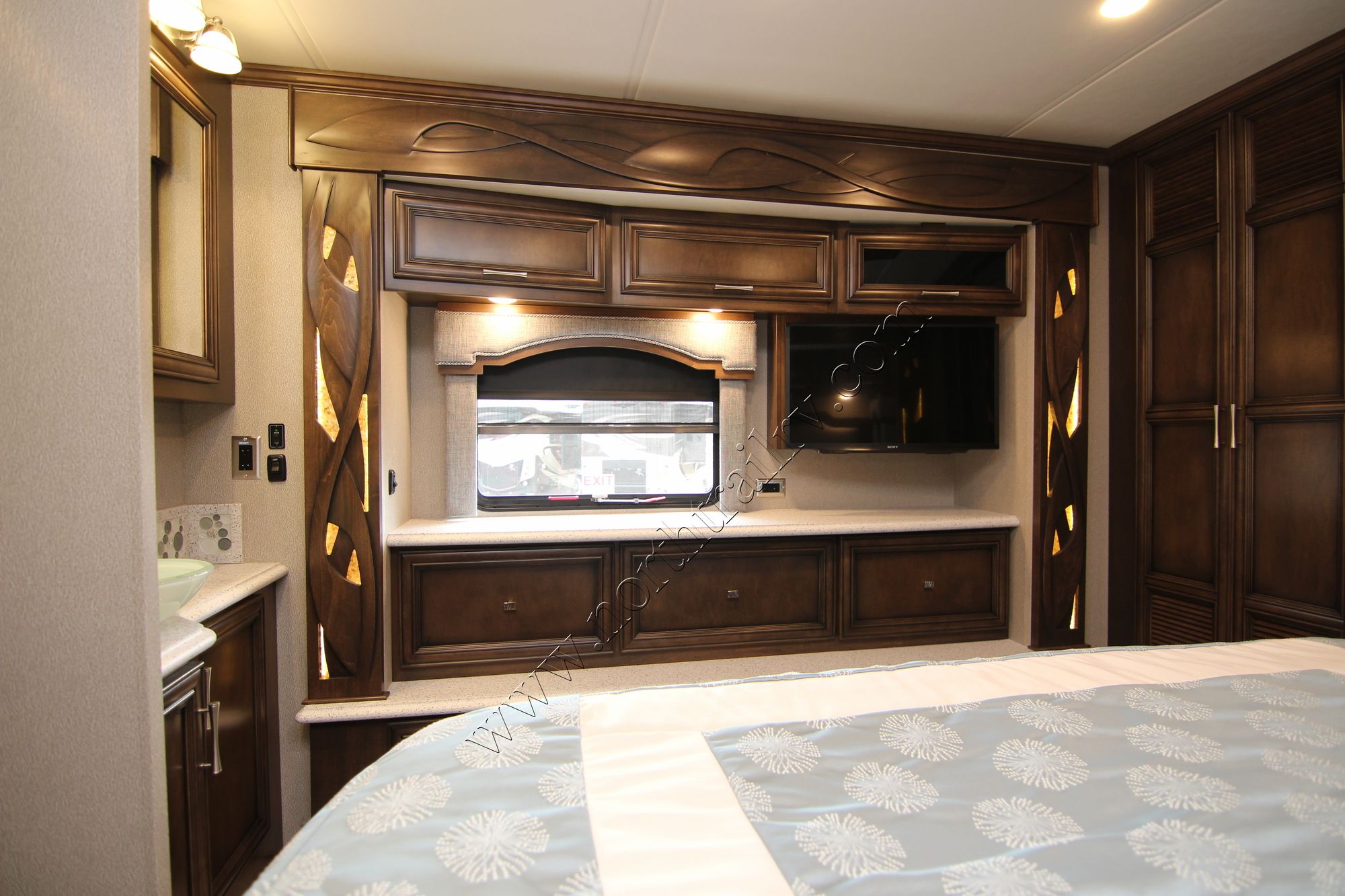 New 2018 Newmar Ventana 4308 Class A  For Sale