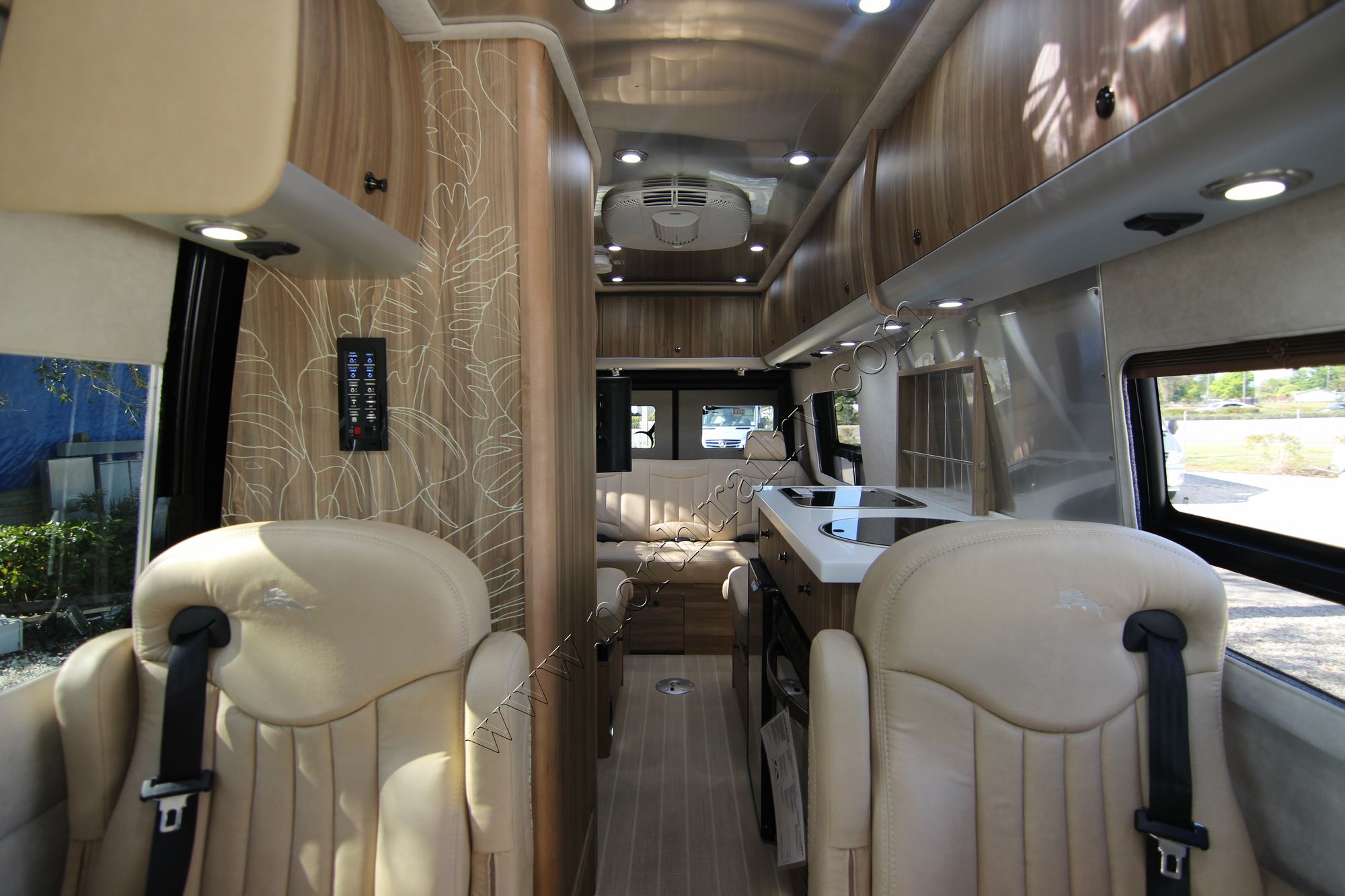 New 2018 Airstream Interstate LOUNGE Class B  For Sale