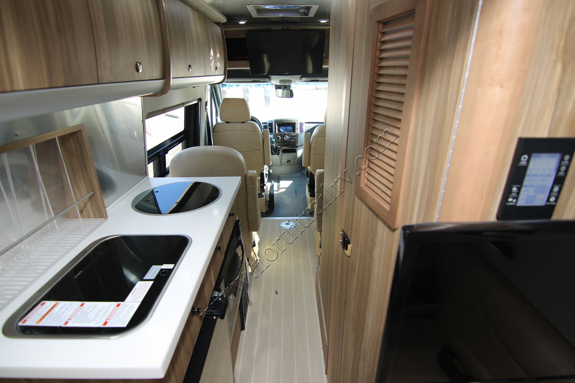 New 2018 Airstream Interstate LOUNGE Class B  For Sale