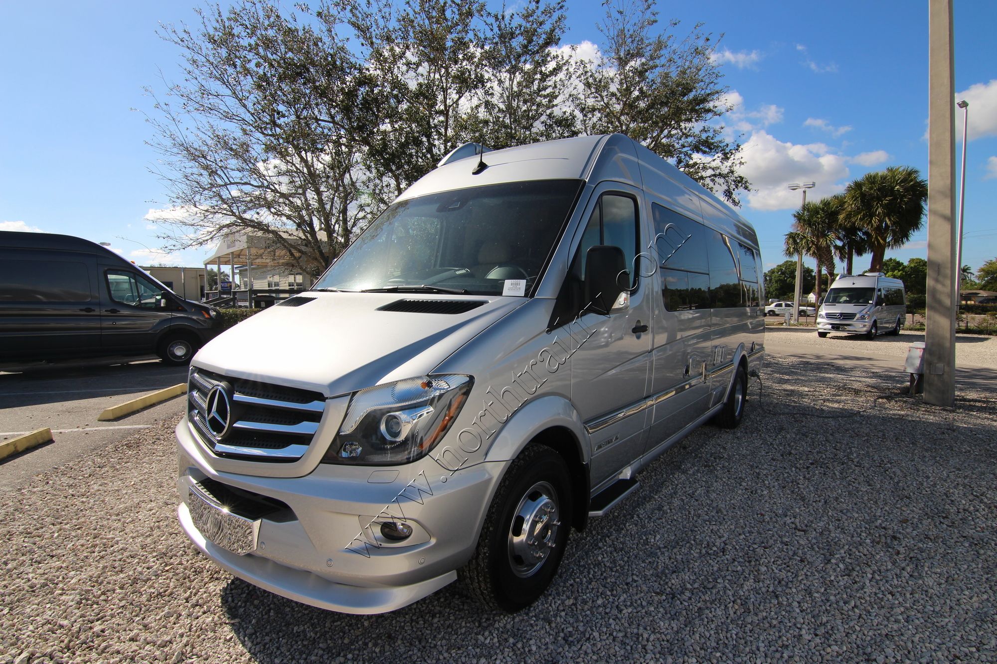 New 2018 Airstream Interstate LOUNGE Class B  For Sale