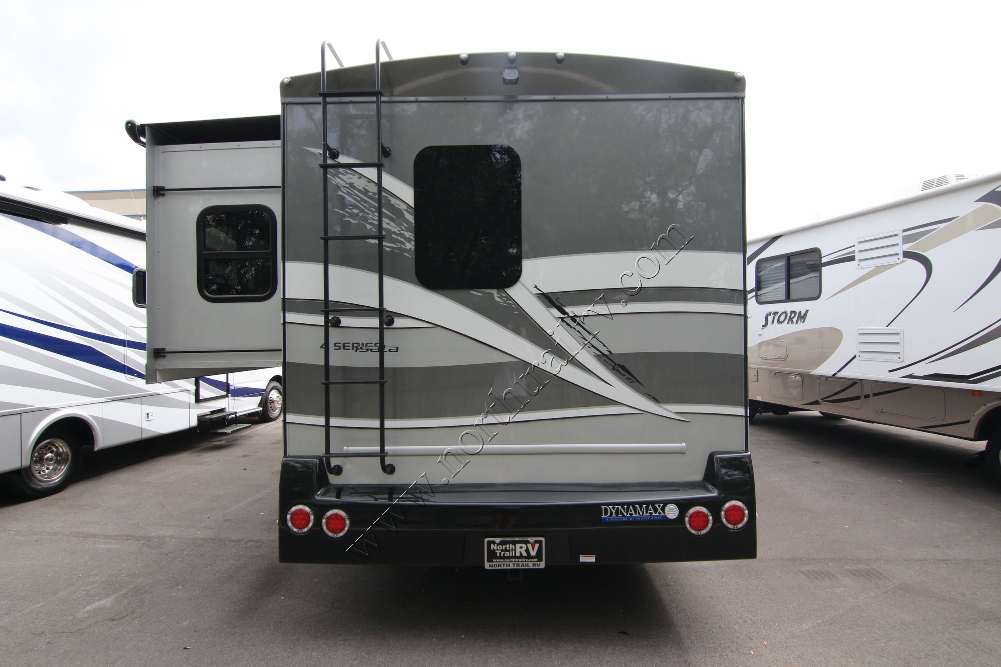 New 2018 Dynamax Isata 4 25FW Class C  For Sale