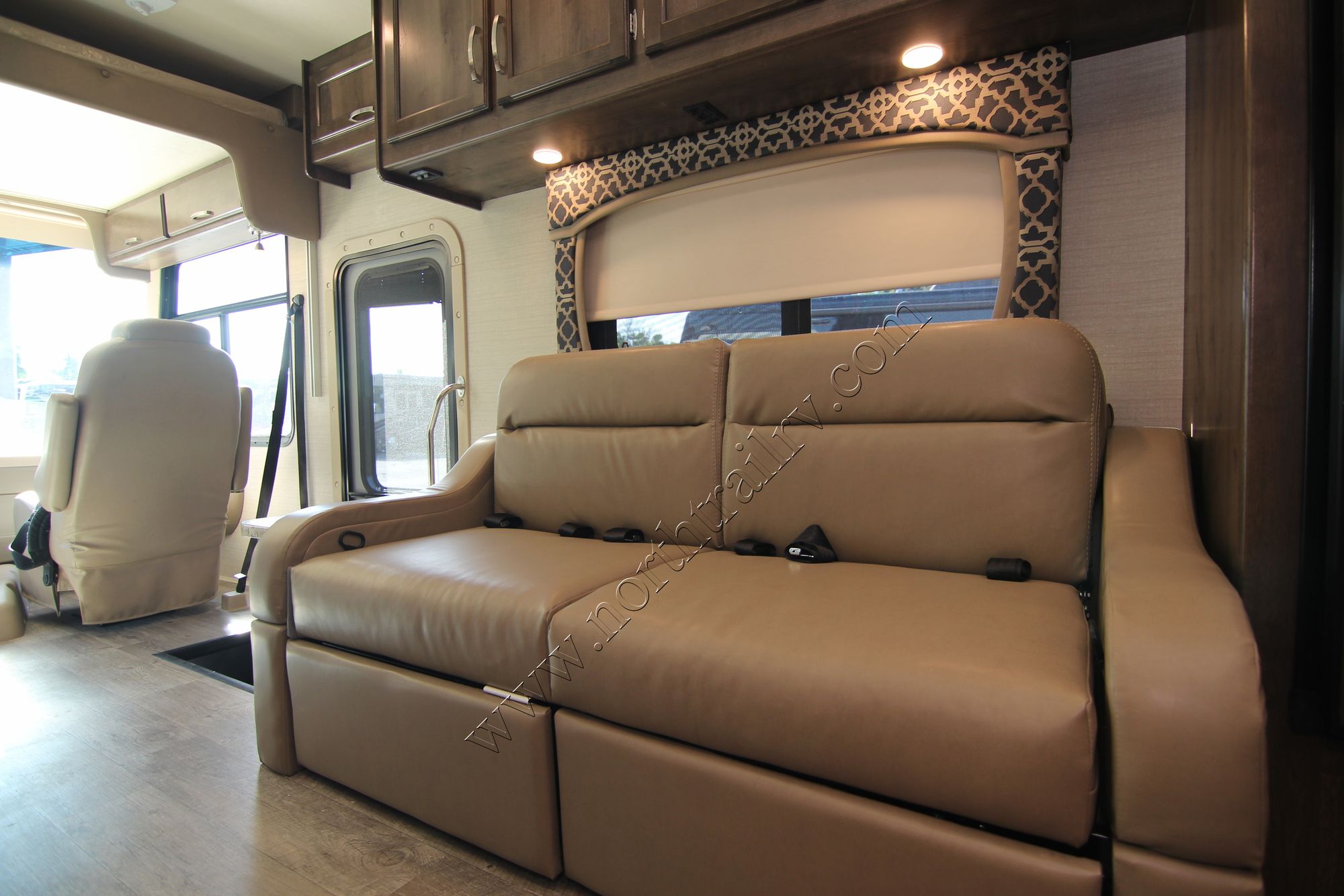 New 2018 Jayco Alante 31R Class A  For Sale