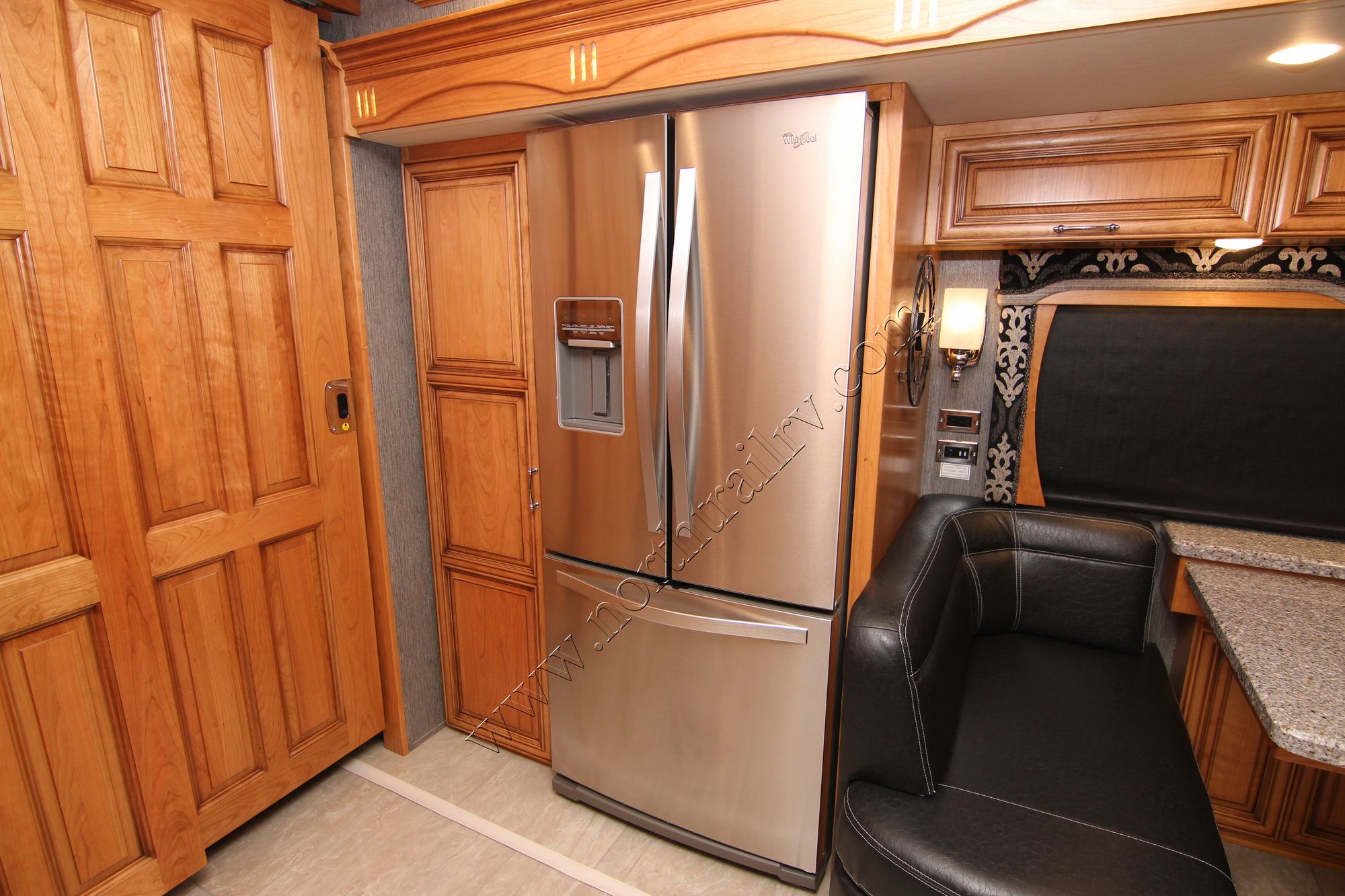 Used 2016 Newmar Mountain Aire 4553 Class A  For Sale