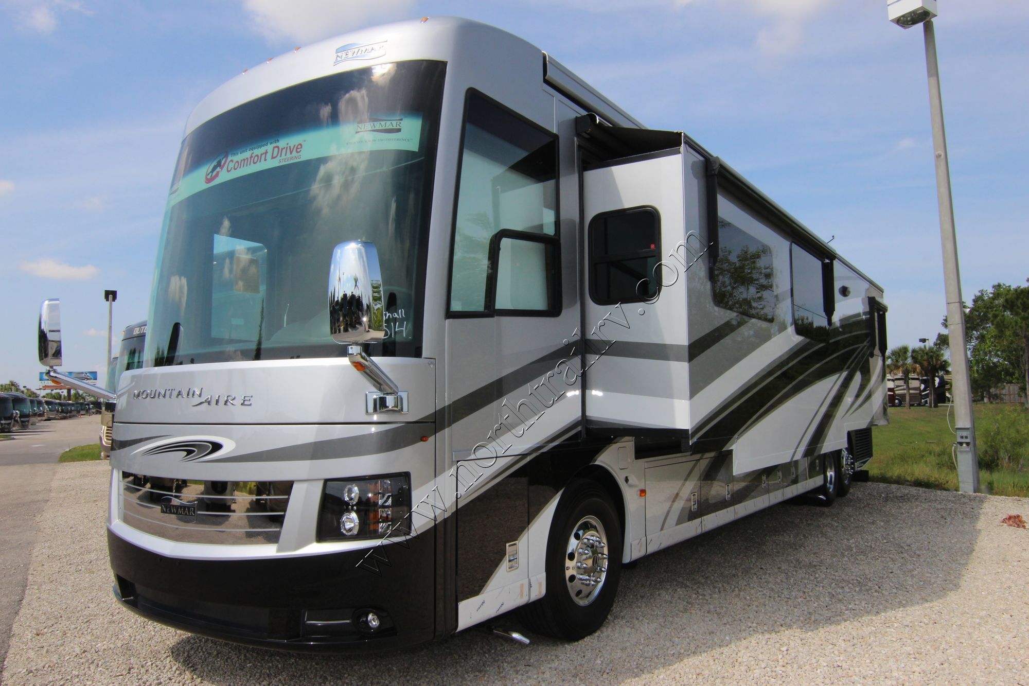 Used 2016 Newmar Mountain Aire 4553 Class A  For Sale