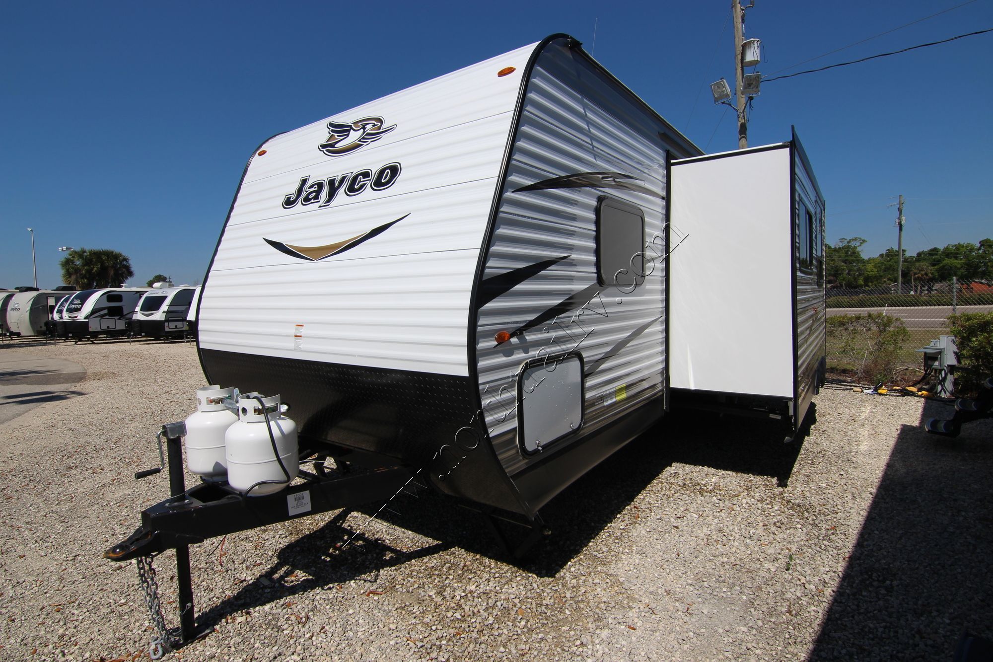 New 2018 Jayco Jay Flight SLX 267BHS Travel Trailer  For Sale