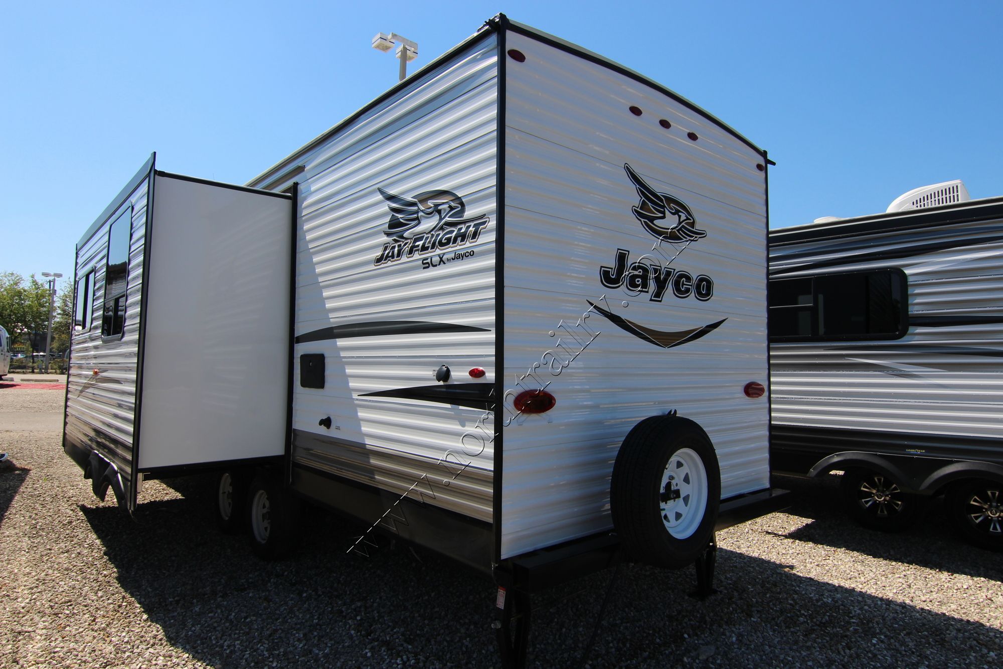 New 2018 Jayco Jay Flight SLX 267BHS Travel Trailer  For Sale