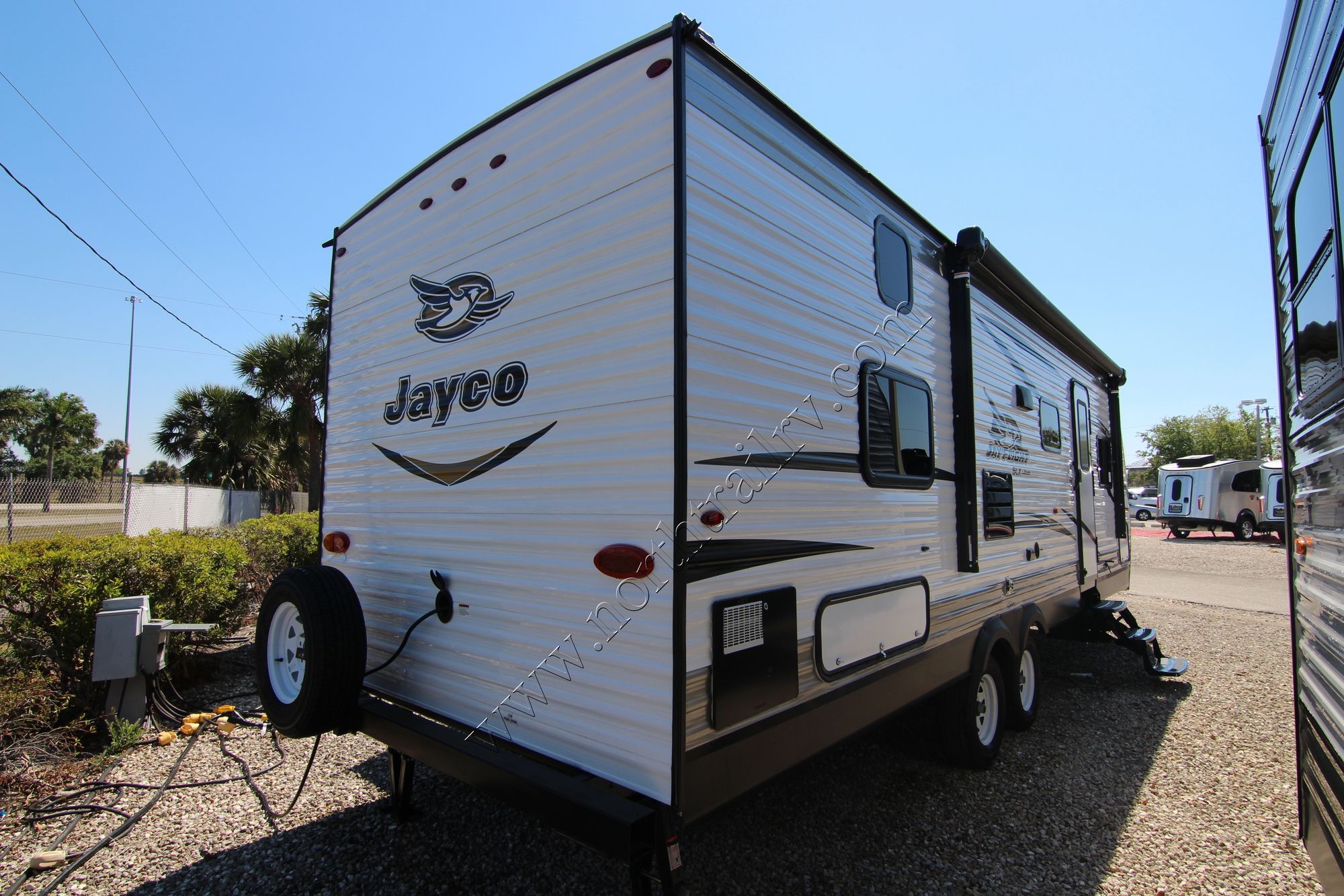 New 2018 Jayco Jay Flight SLX 267BHS Travel Trailer  For Sale