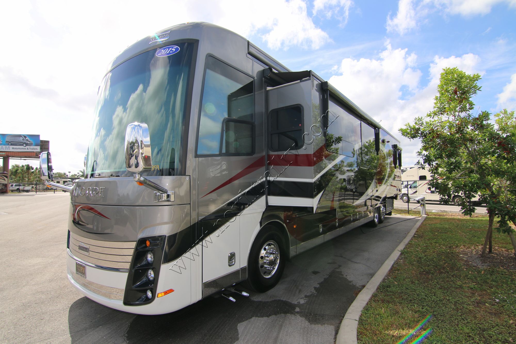 Used 2015 Newmar King Aire 4553 Class A  For Sale