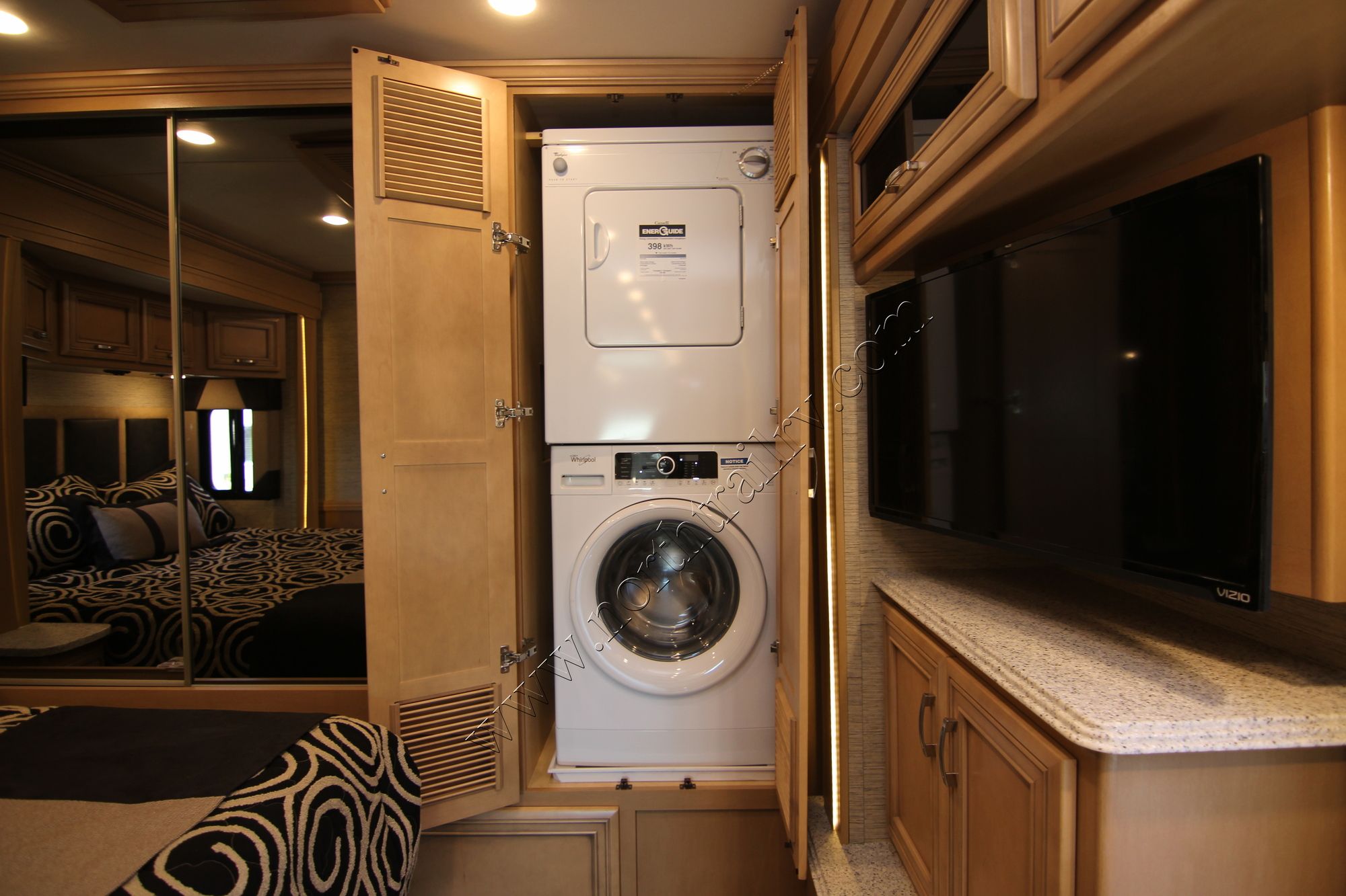 New 2018 Newmar Ventana Le 3713 Class A  For Sale