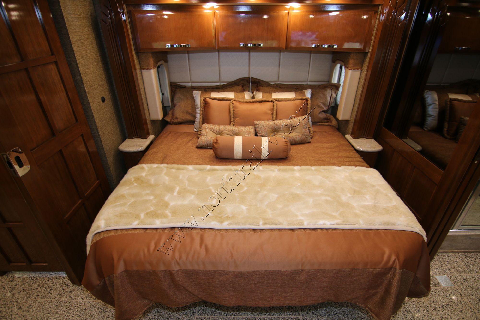 Used 2015 Newmar King Aire 4553 Class A  For Sale