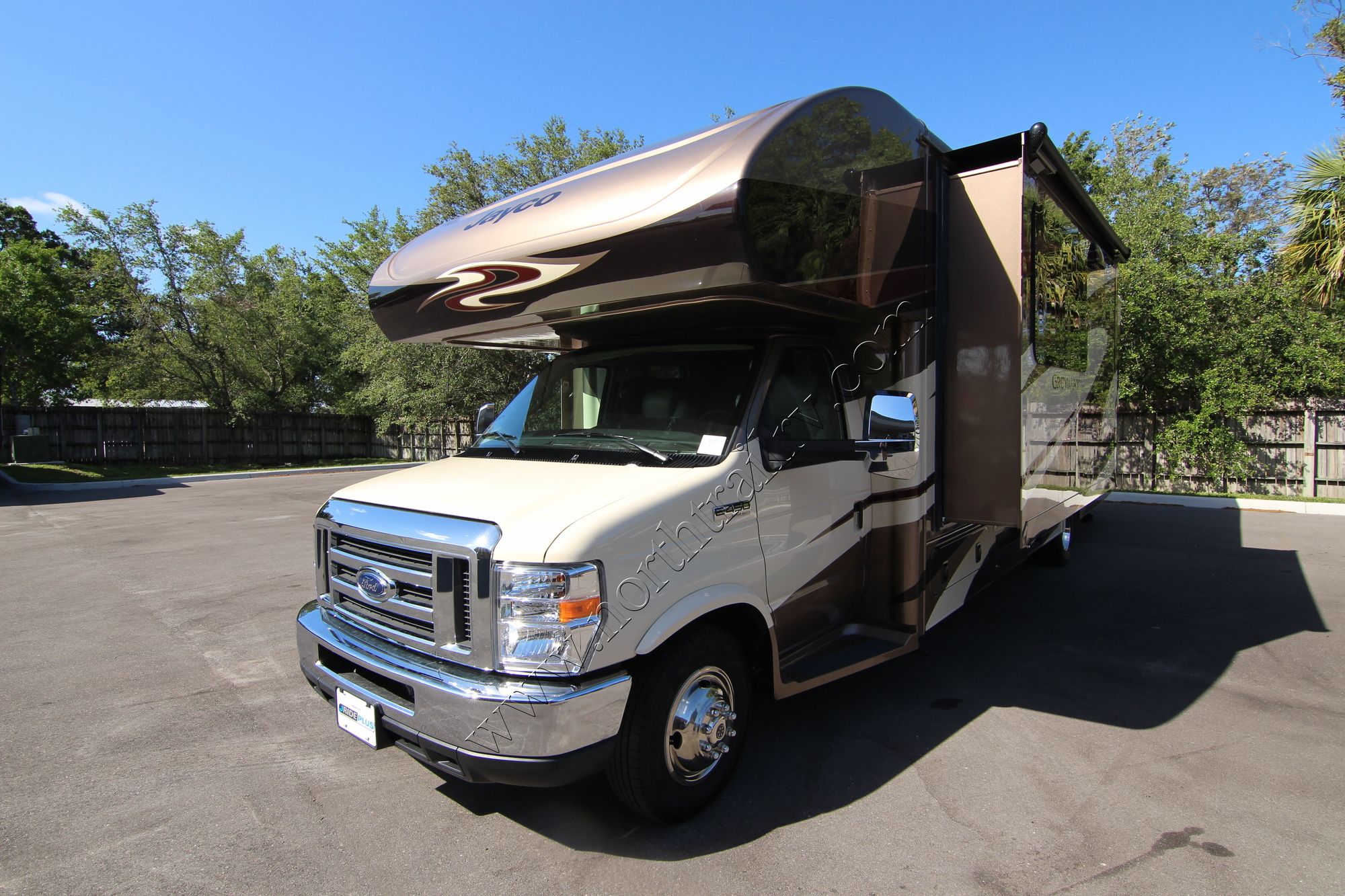 New 2018 Jayco Greyhawk 29ME Class C  For Sale