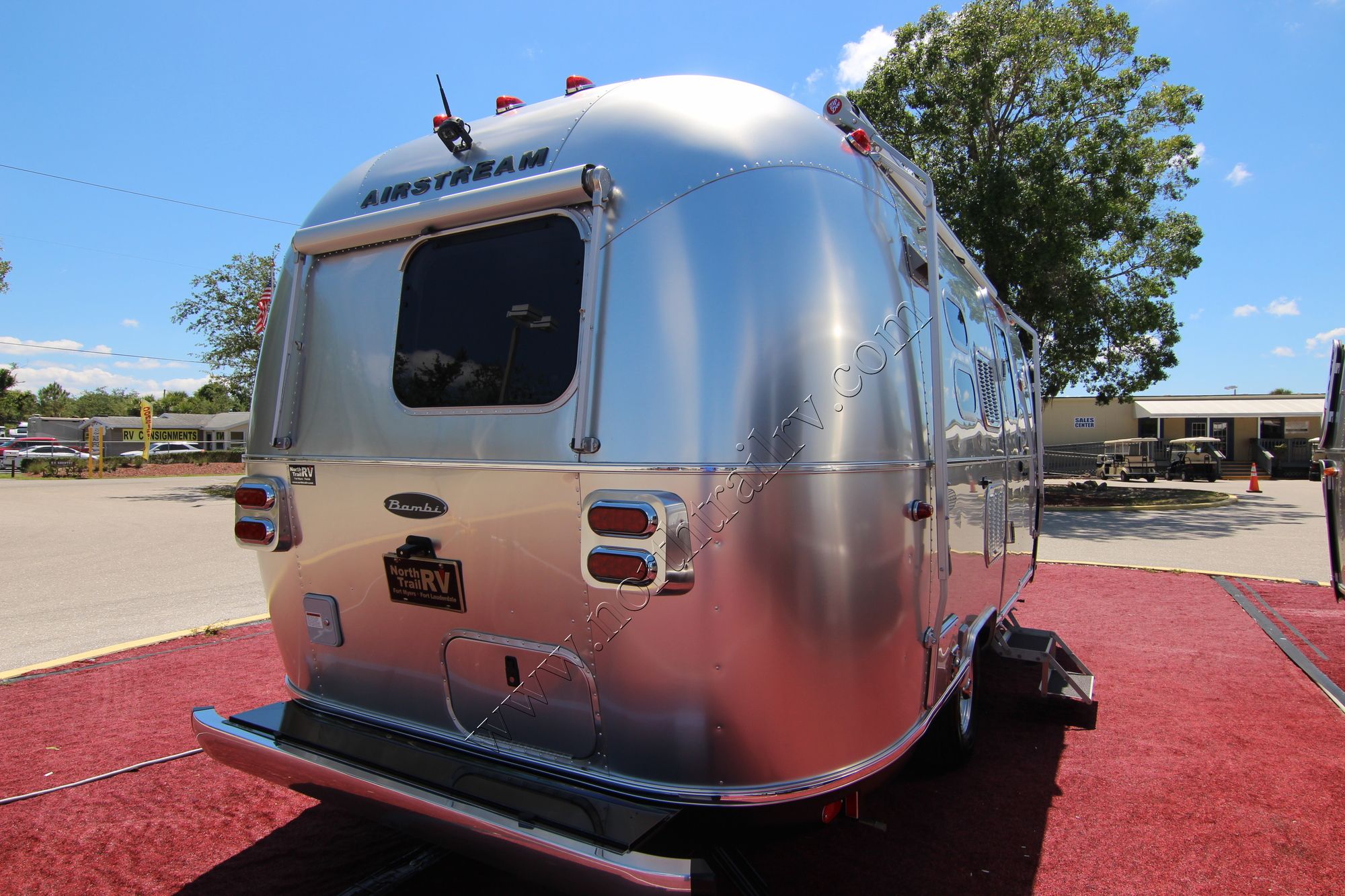 New 2018 Airstream Flying Cloud 20FB Travel Trailer  For Sale