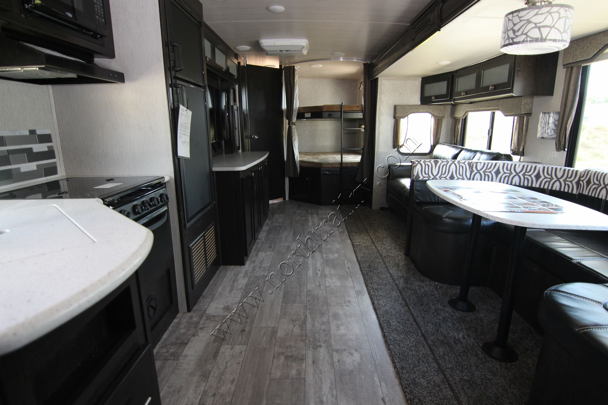 New 2018 Heartland Rv North Trail 31BHDD Travel Trailer  For Sale