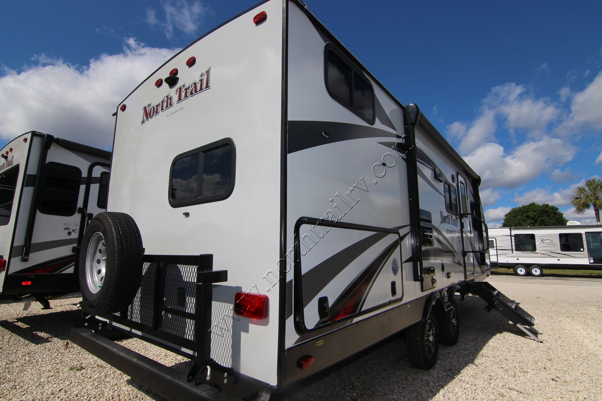 New 2018 Heartland Rv North Trail 24BHS Travel Trailer  For Sale