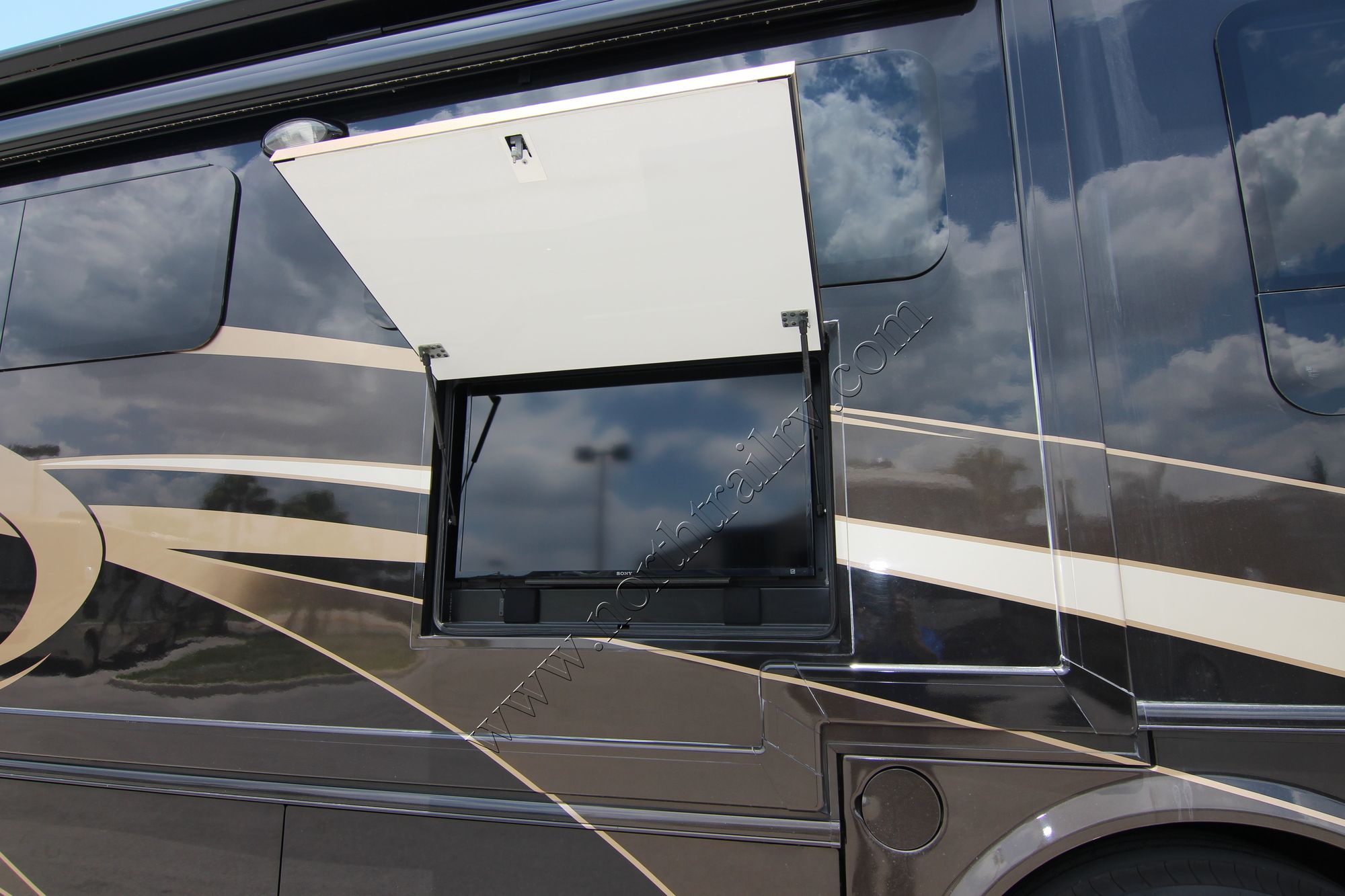 Used 2015 Thor Tuscany 40RX Class A  For Sale