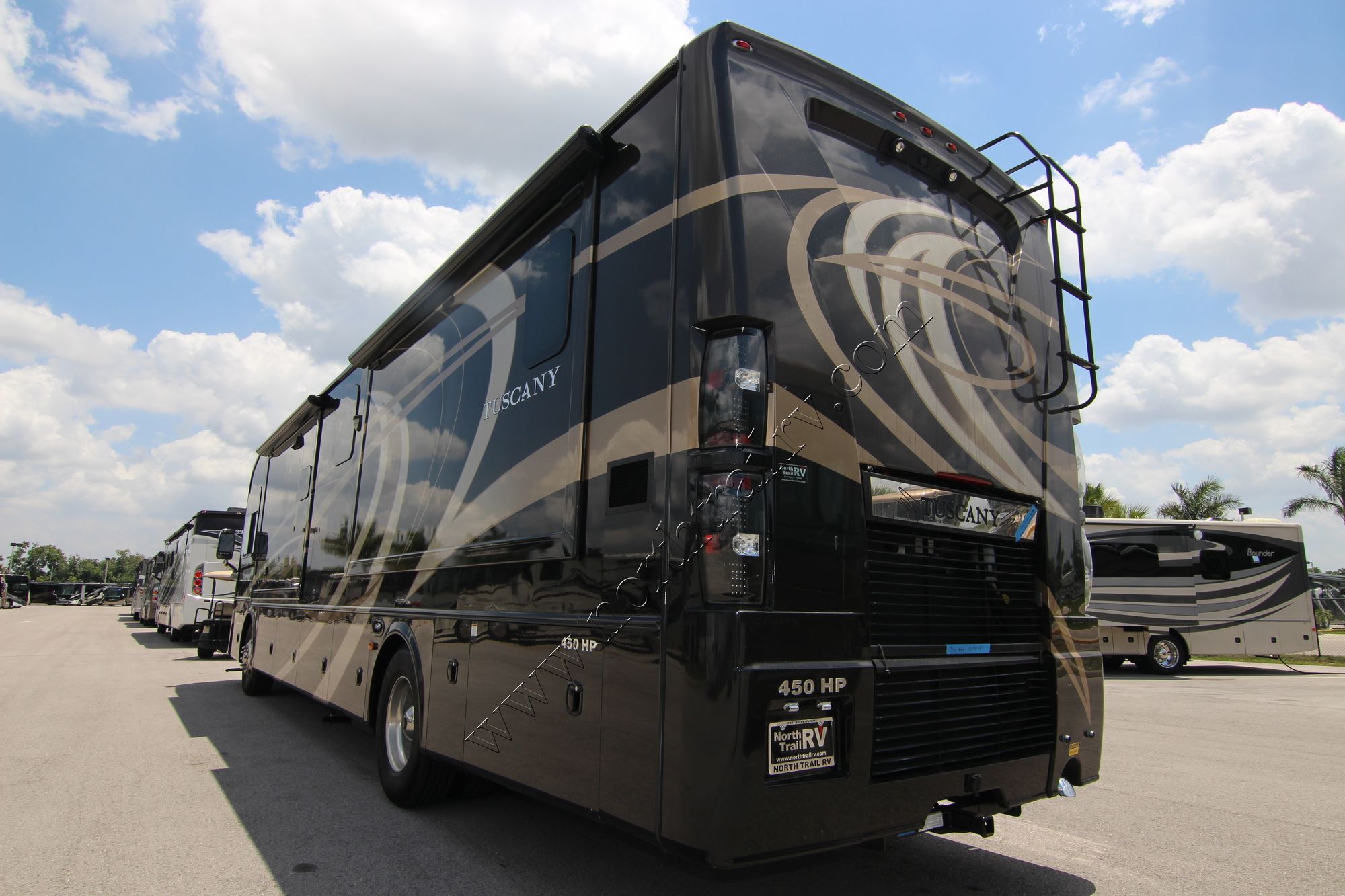 Used 2015 Thor Tuscany 40RX Class A  For Sale