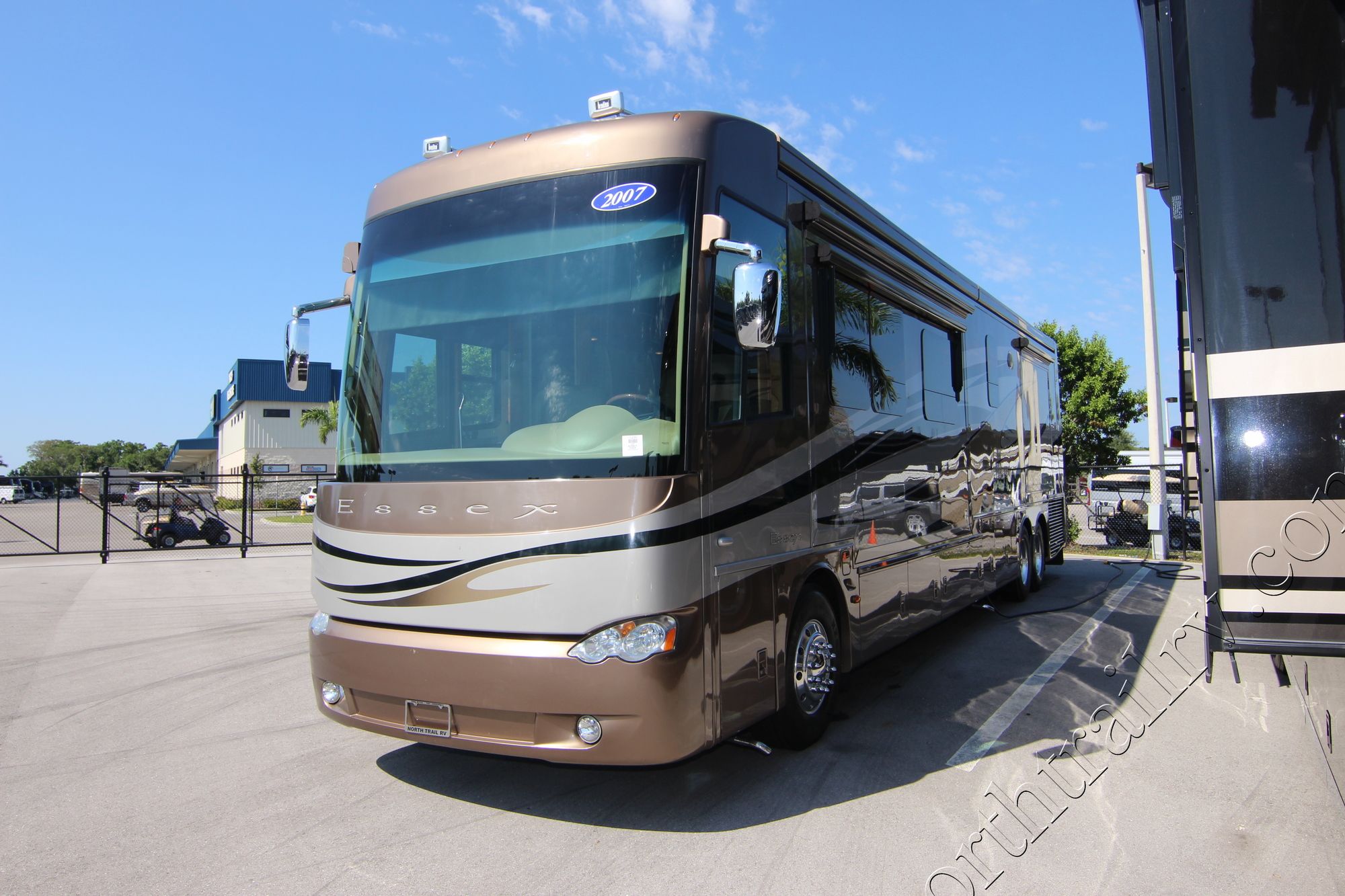 Used 2007 Newmar Essex 4502 Class A  For Sale