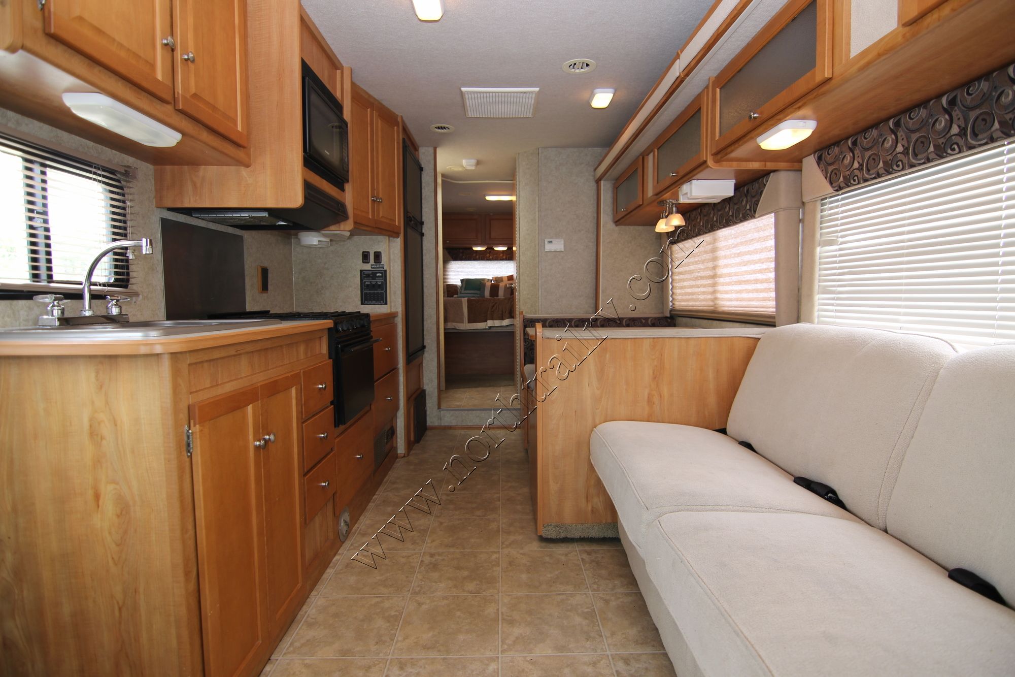 Used 2009 Itasca Impulse 31N Class C  For Sale