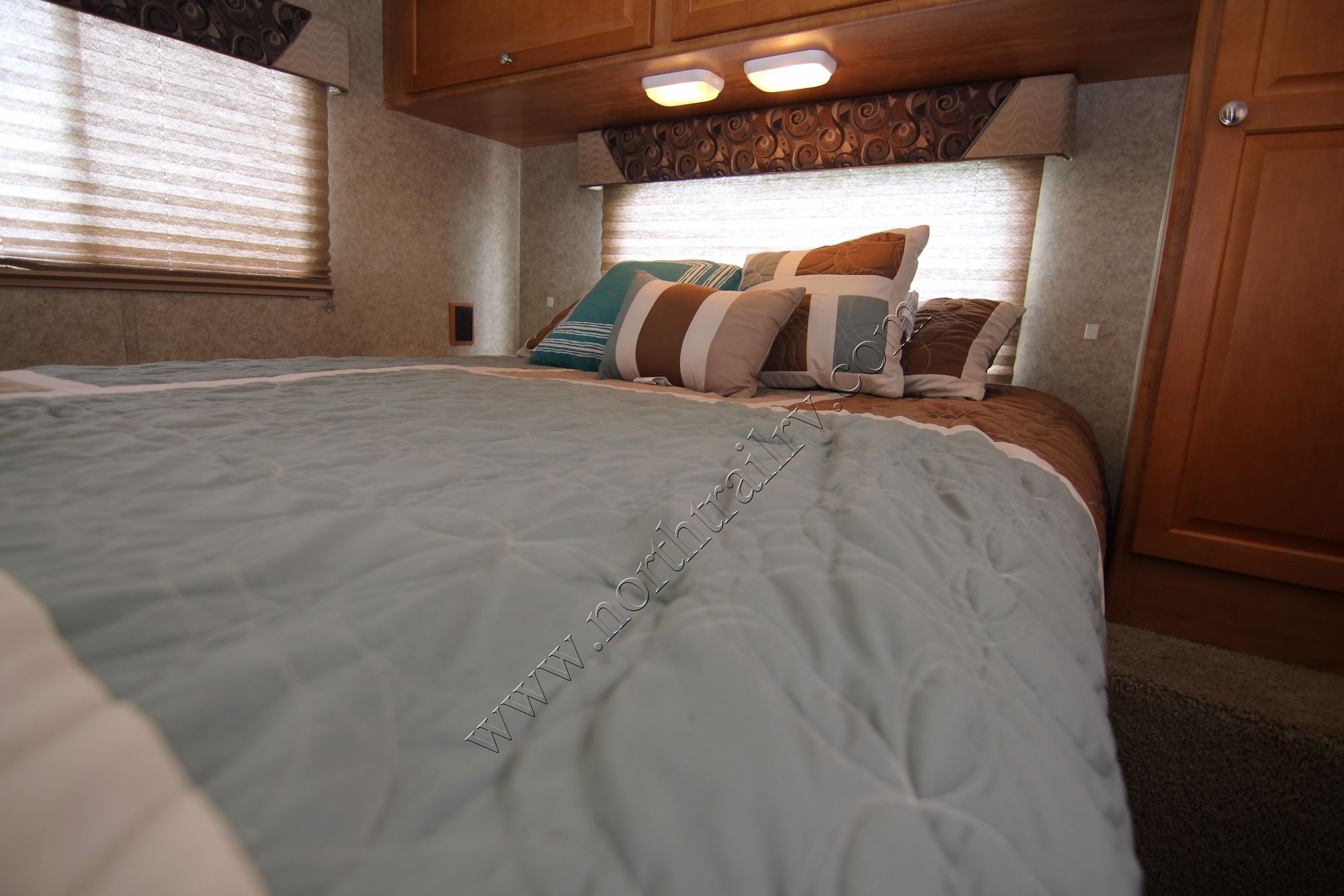 Used 2009 Itasca Impulse 31N Class C  For Sale