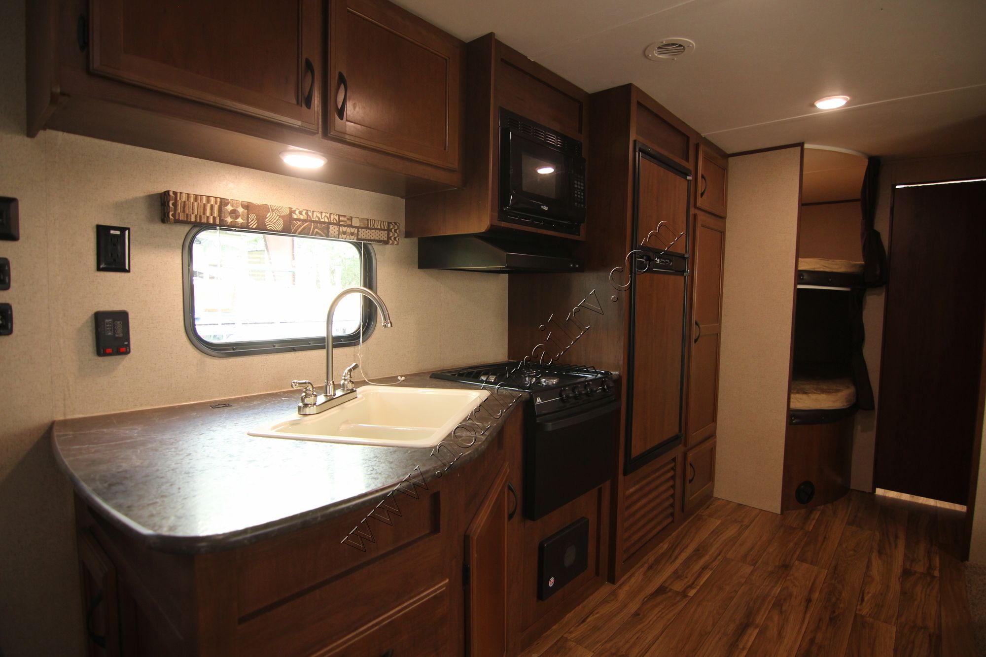 Used 2016 Jayco Jay Flight 267BHSW Travel Trailer  For Sale