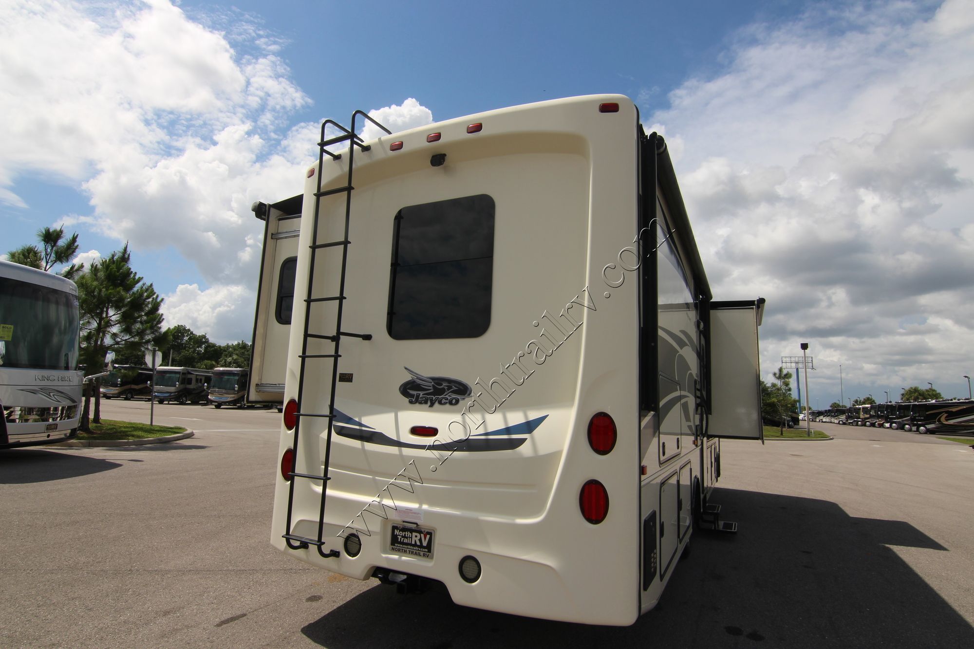 Used 2015 Jayco Precept 31UL Class A  For Sale