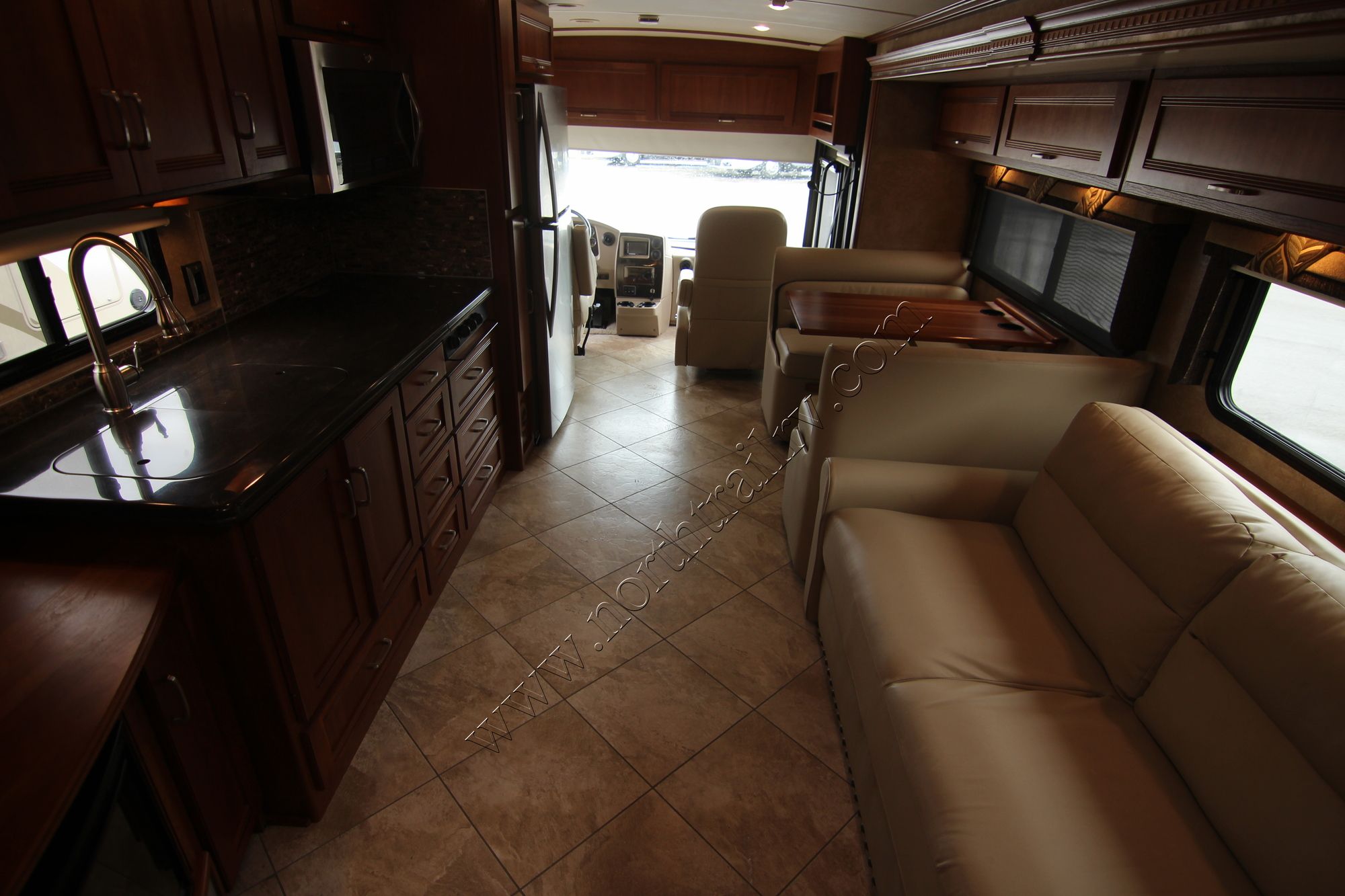 Used 2016 Winnebago Forza 38R Class A  For Sale