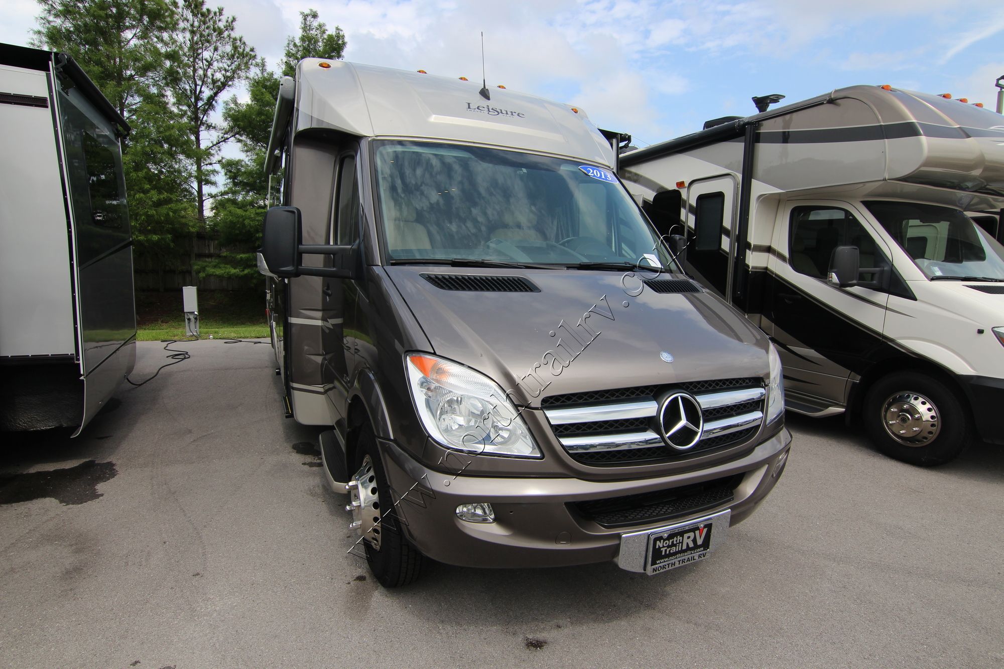 Used 2013 Leisure Van Unity 24MB Class B  For Sale