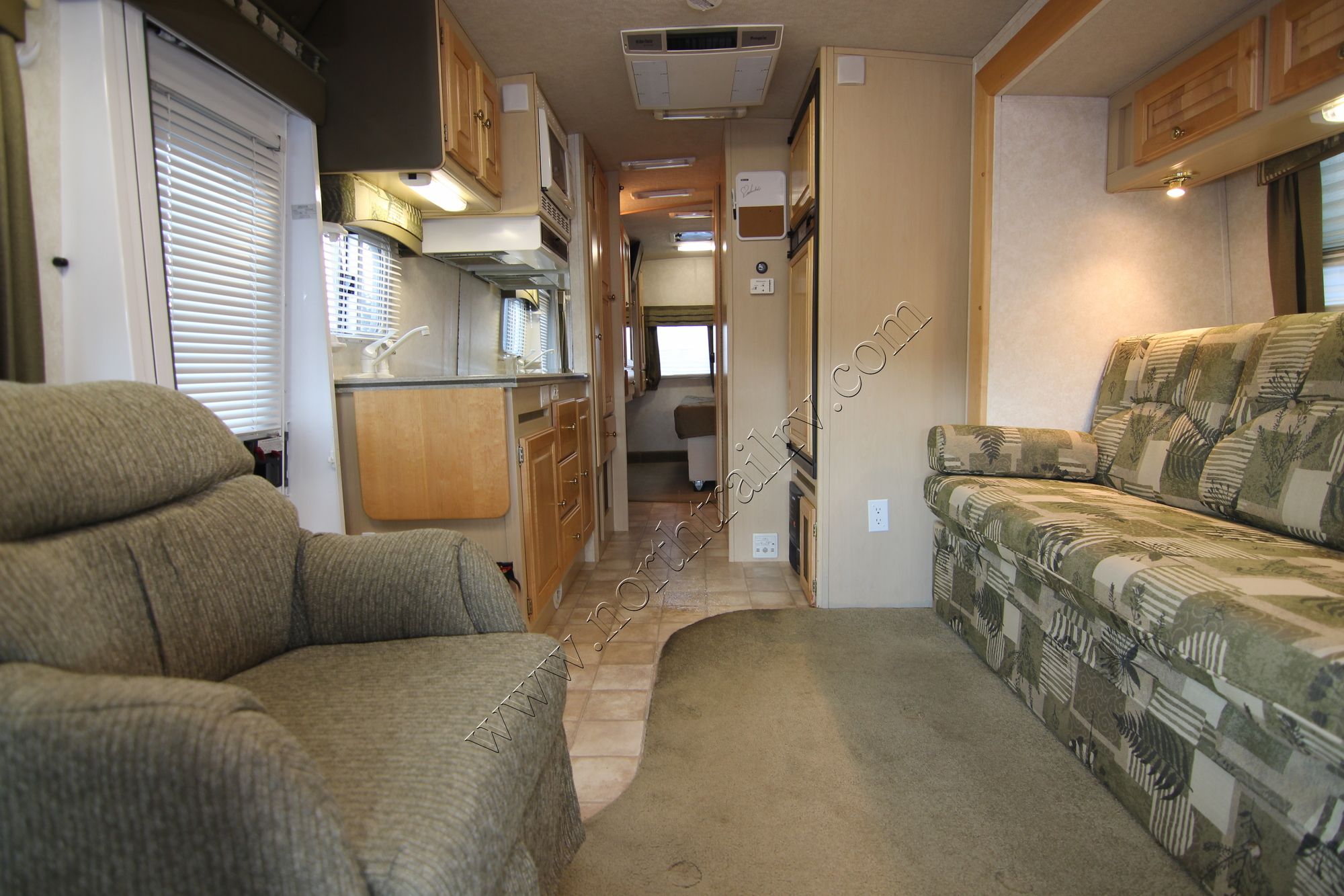 Used 2010 Phoenix Cruiser 2900 Class C  For Sale