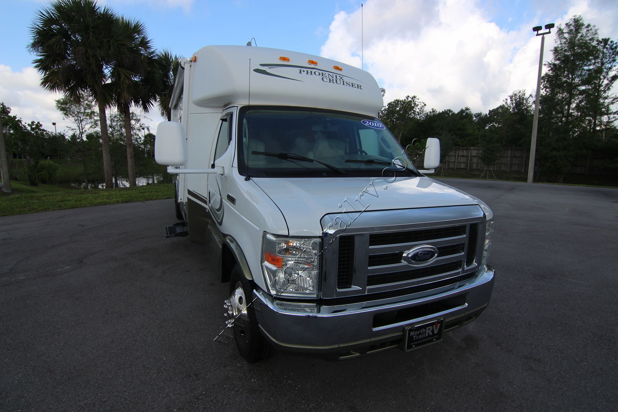 Used 2010 Phoenix Cruiser 2900 Class C  For Sale