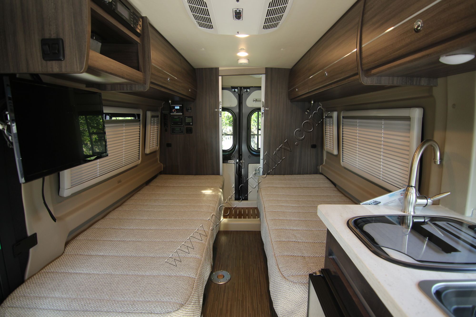 2019 Winnebago Travato 59K 11637