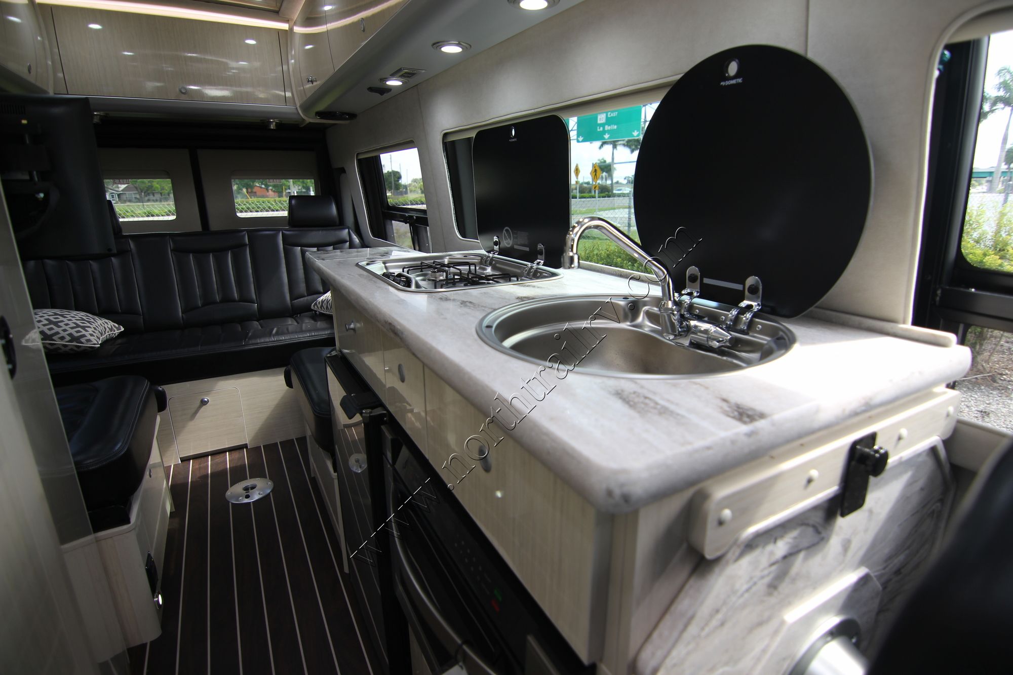 New 2019 Airstream Interstate LOUNGE Class B  For Sale