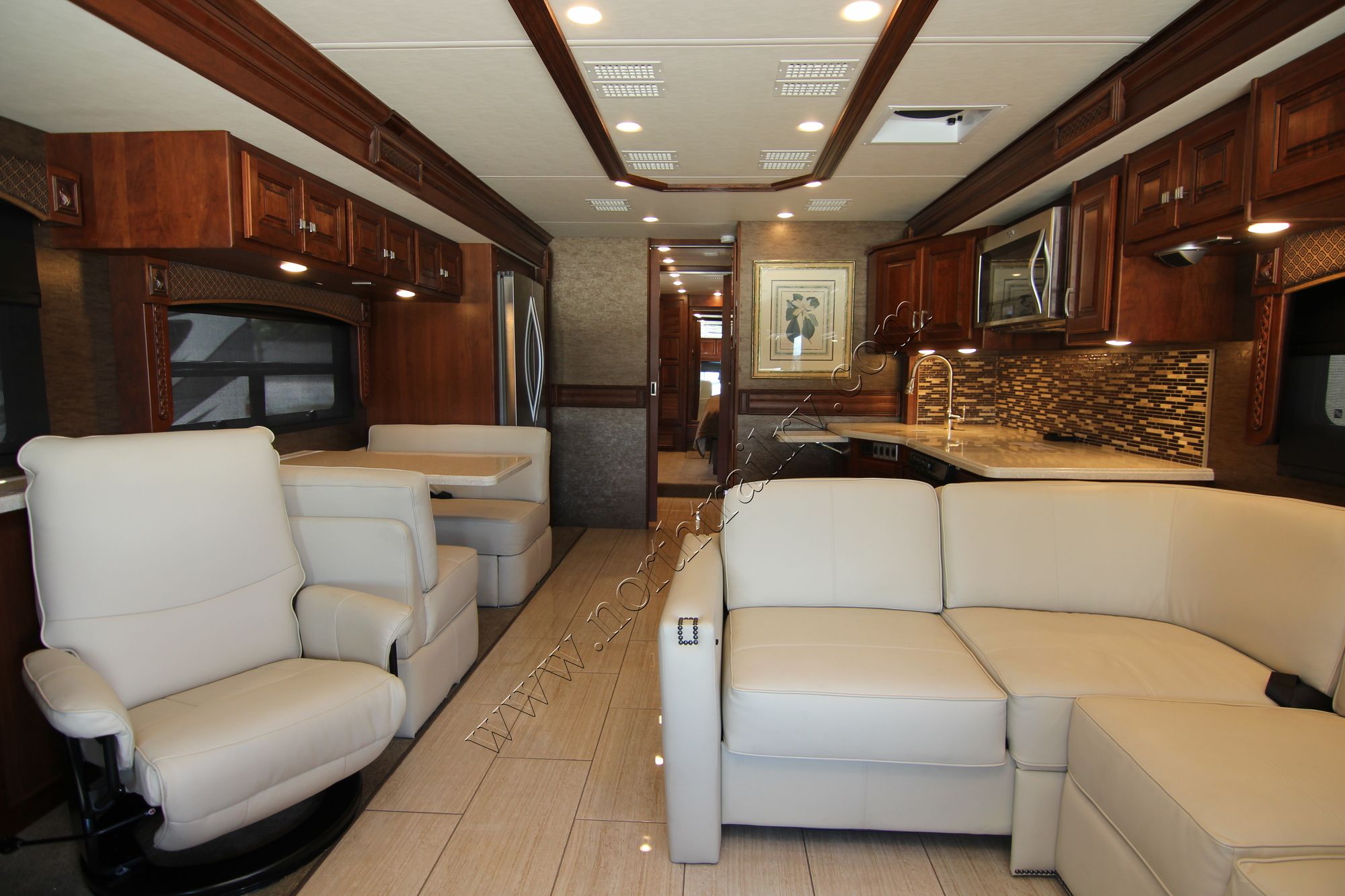 Used 2017 Holiday Rambler Endeavor 37PE Class A  For Sale