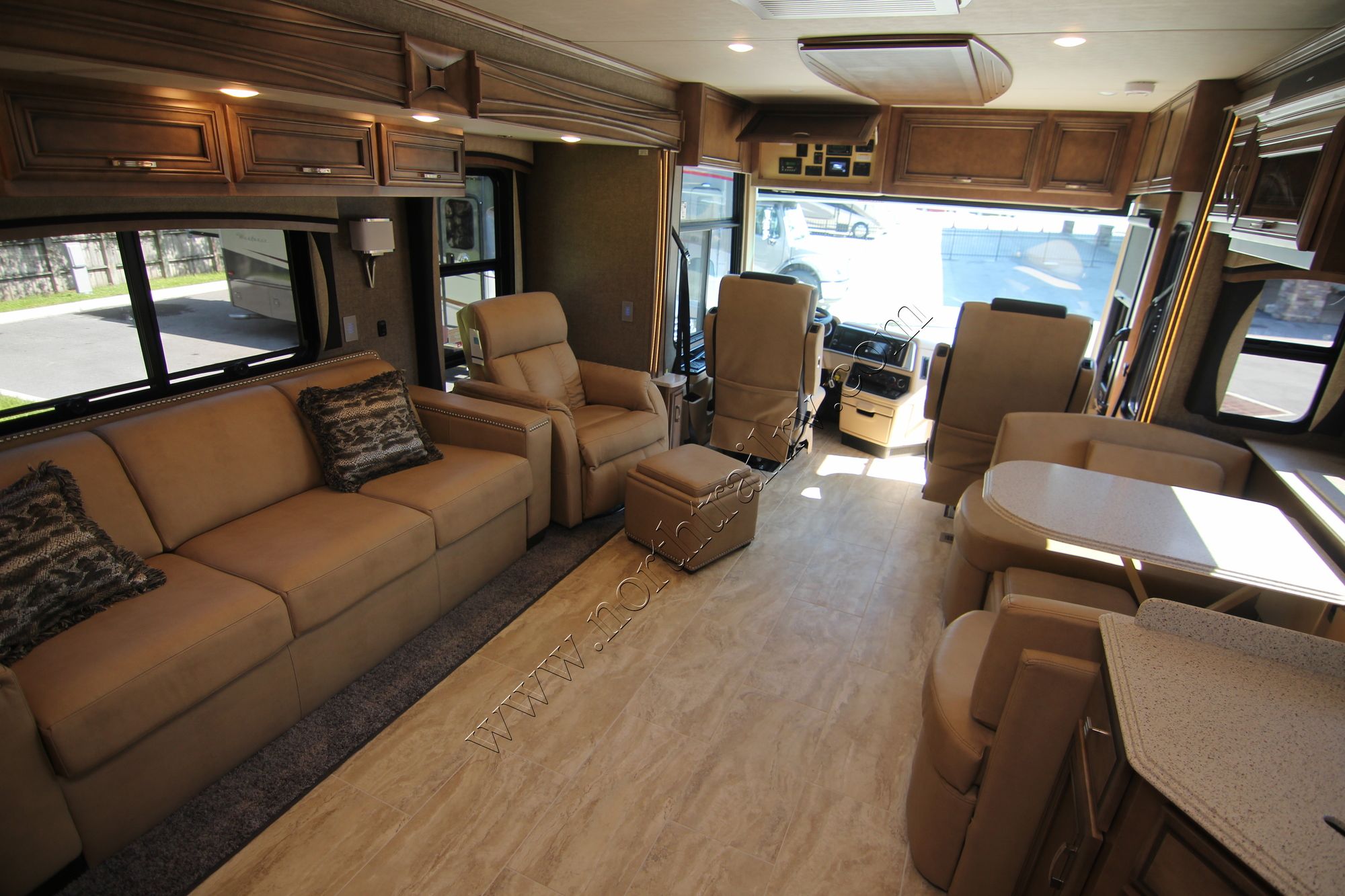 New 2019 Newmar Ventana Le 3412 Class A  For Sale